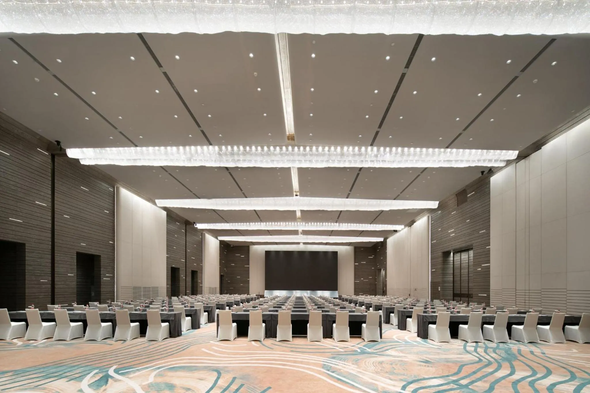 Banquet/Function facilities in Crowne Plaza Wuhan Optics Valley by IHG