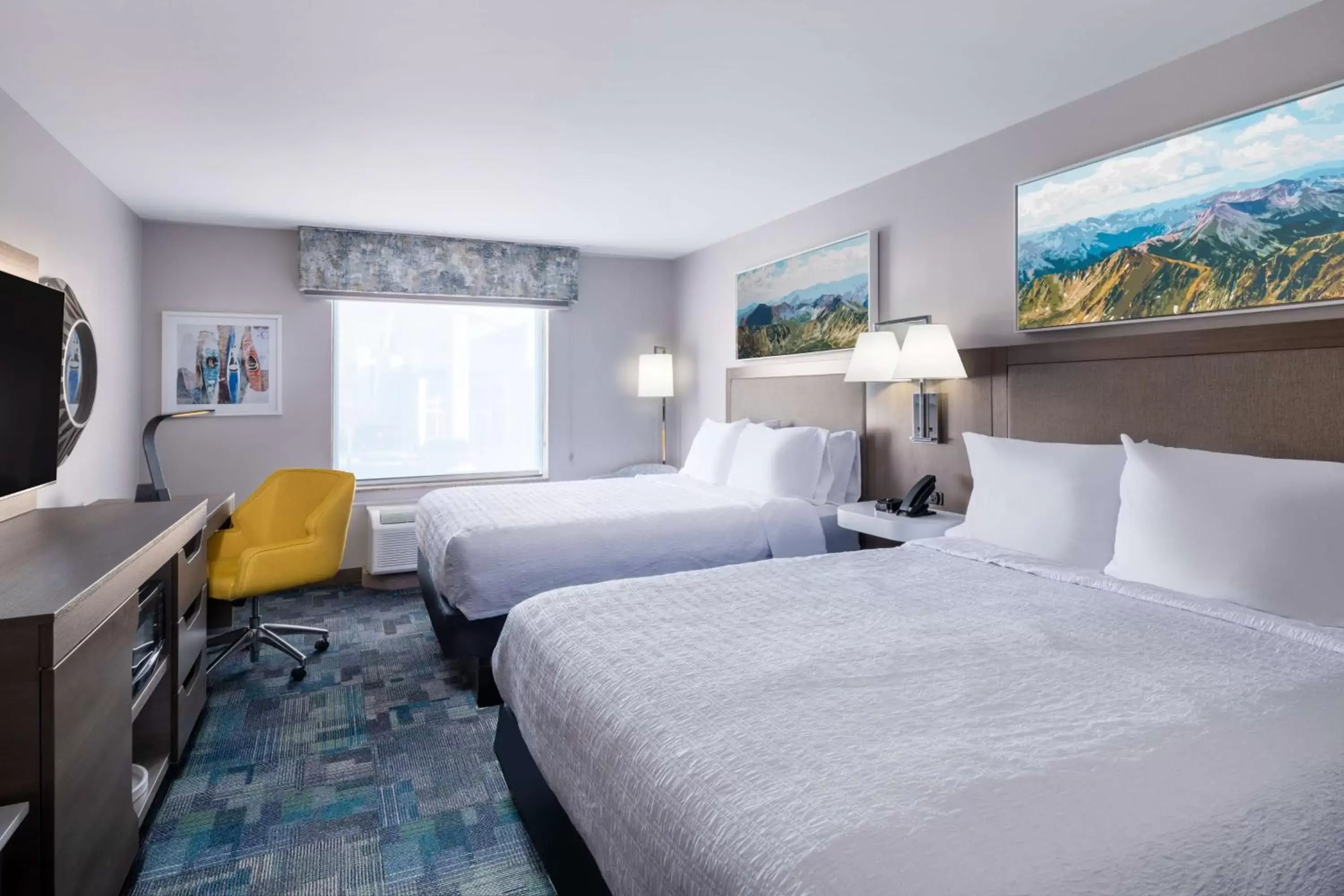 Bedroom in Hampton Inn & Suites Salida, CO