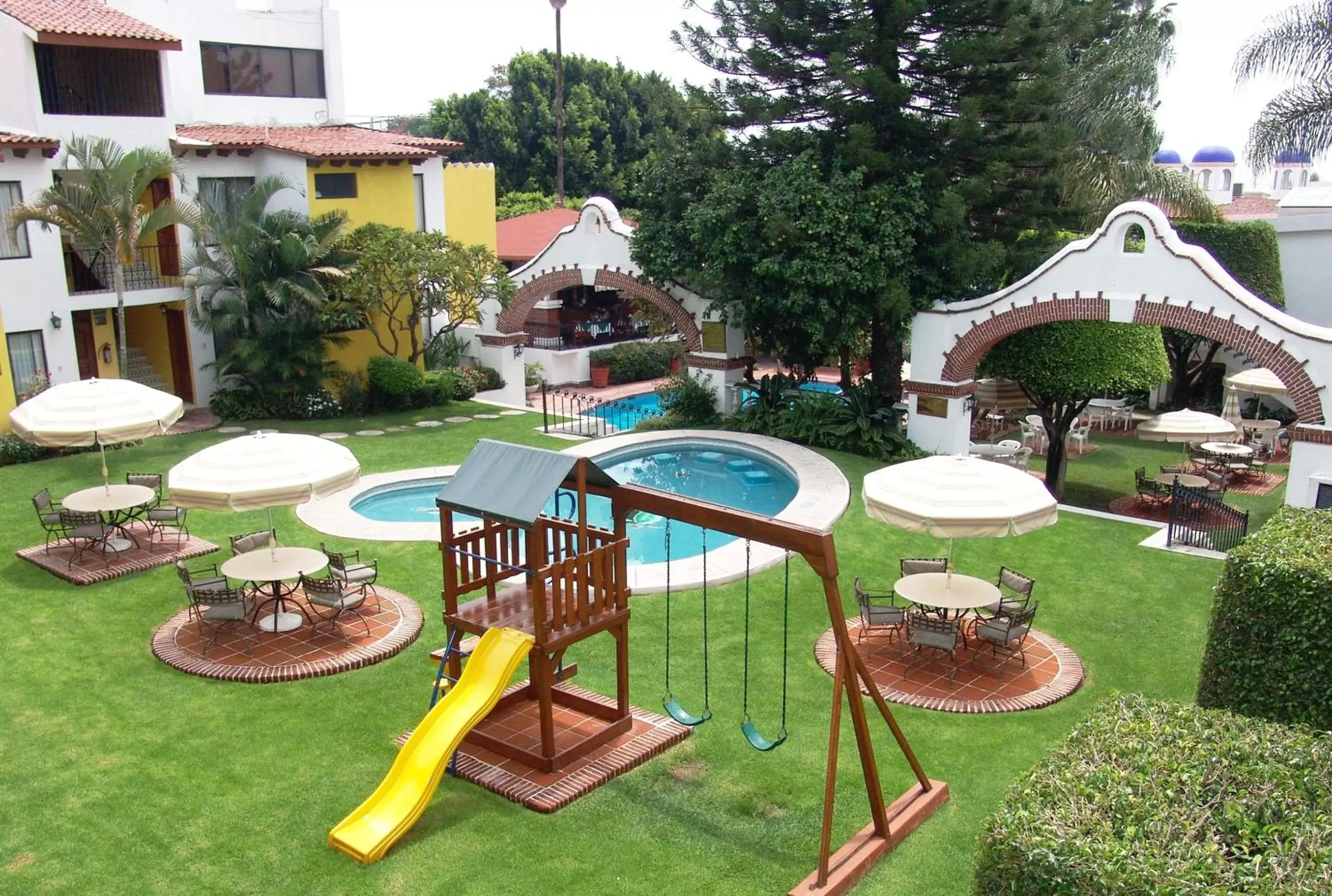 Swimming pool in Hotel Vista Hermosa