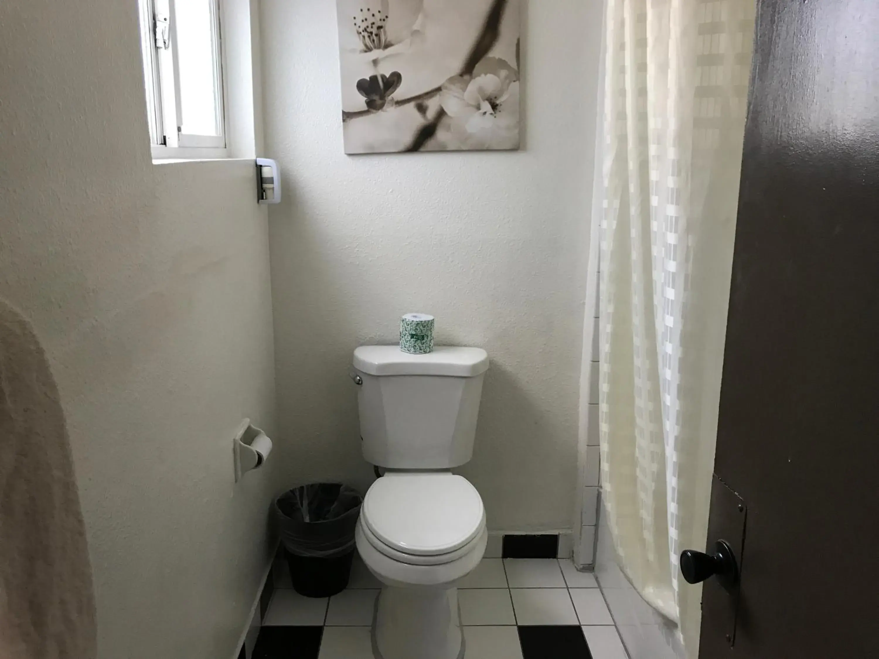Bathroom in Westwind Lodge