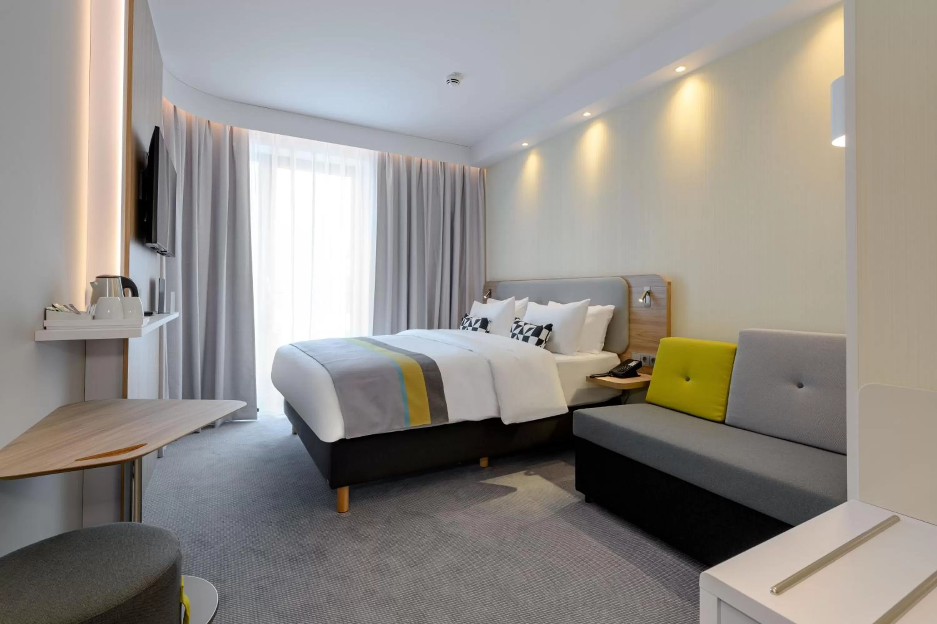 Bed in Holiday Inn Express - Fulda by IHG