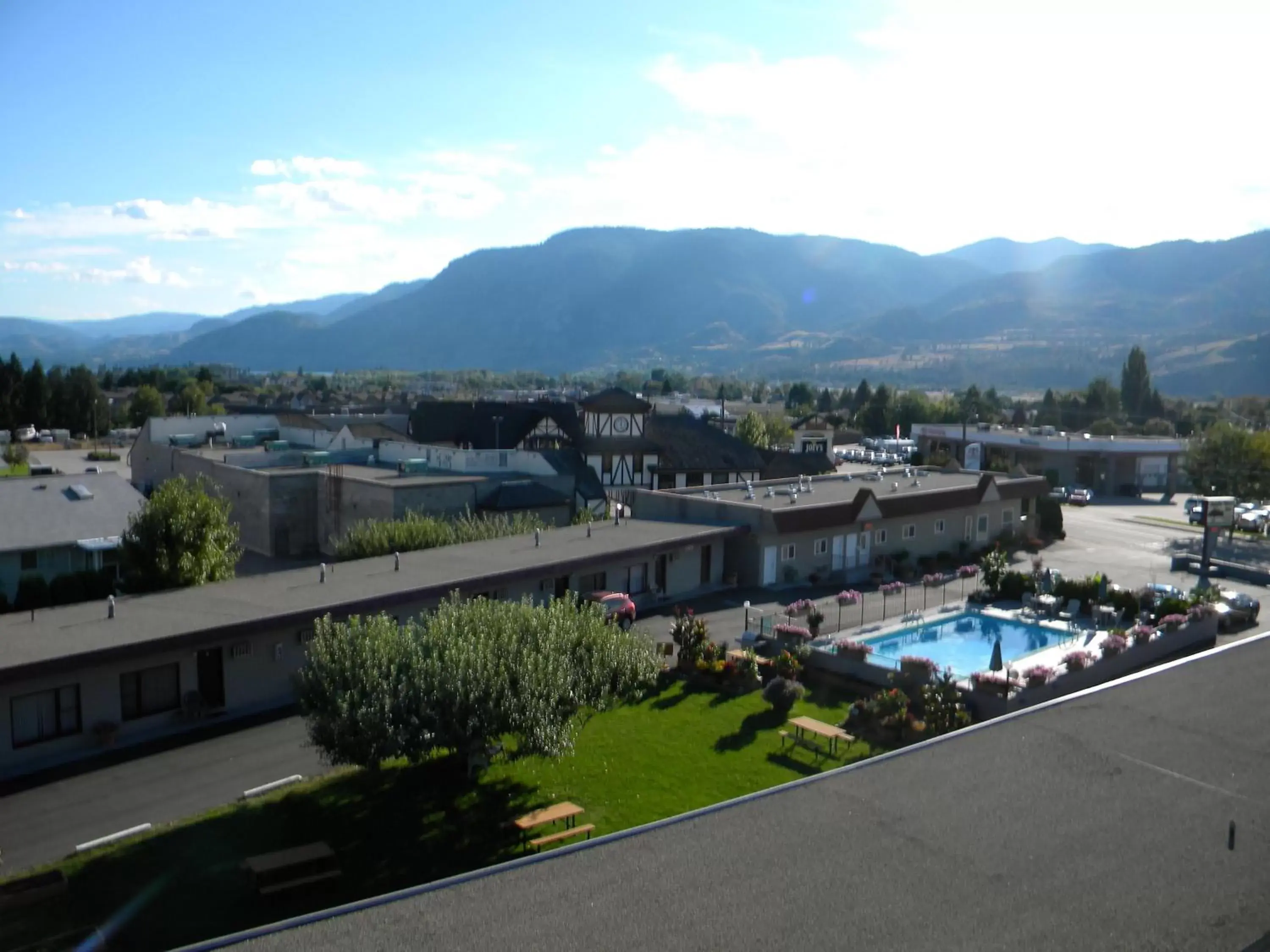 Bird's eye view, Mountain View in Apple Tree Inn