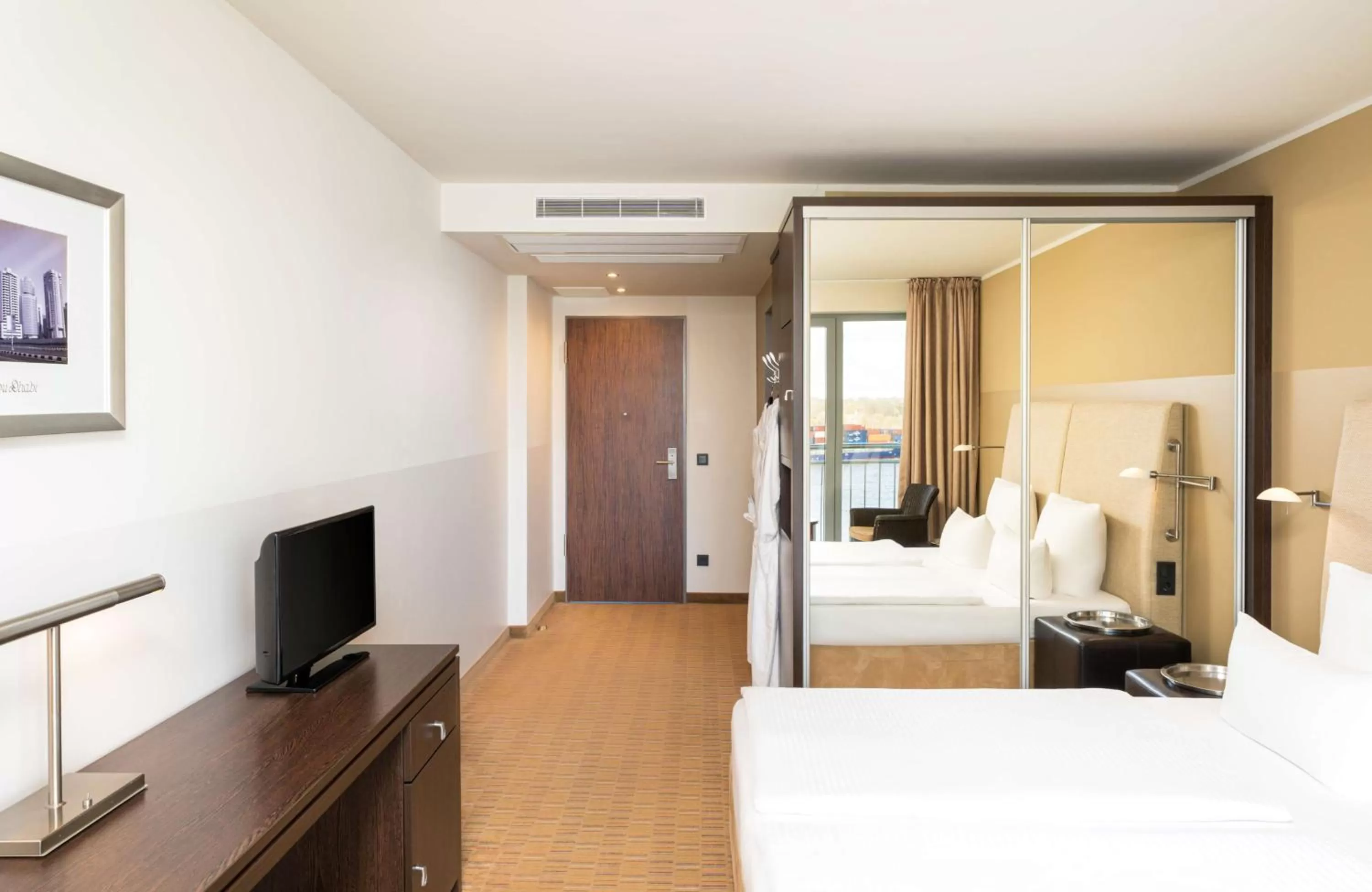 Bedroom, Bed in elaya hotel hamburg finkenwerder