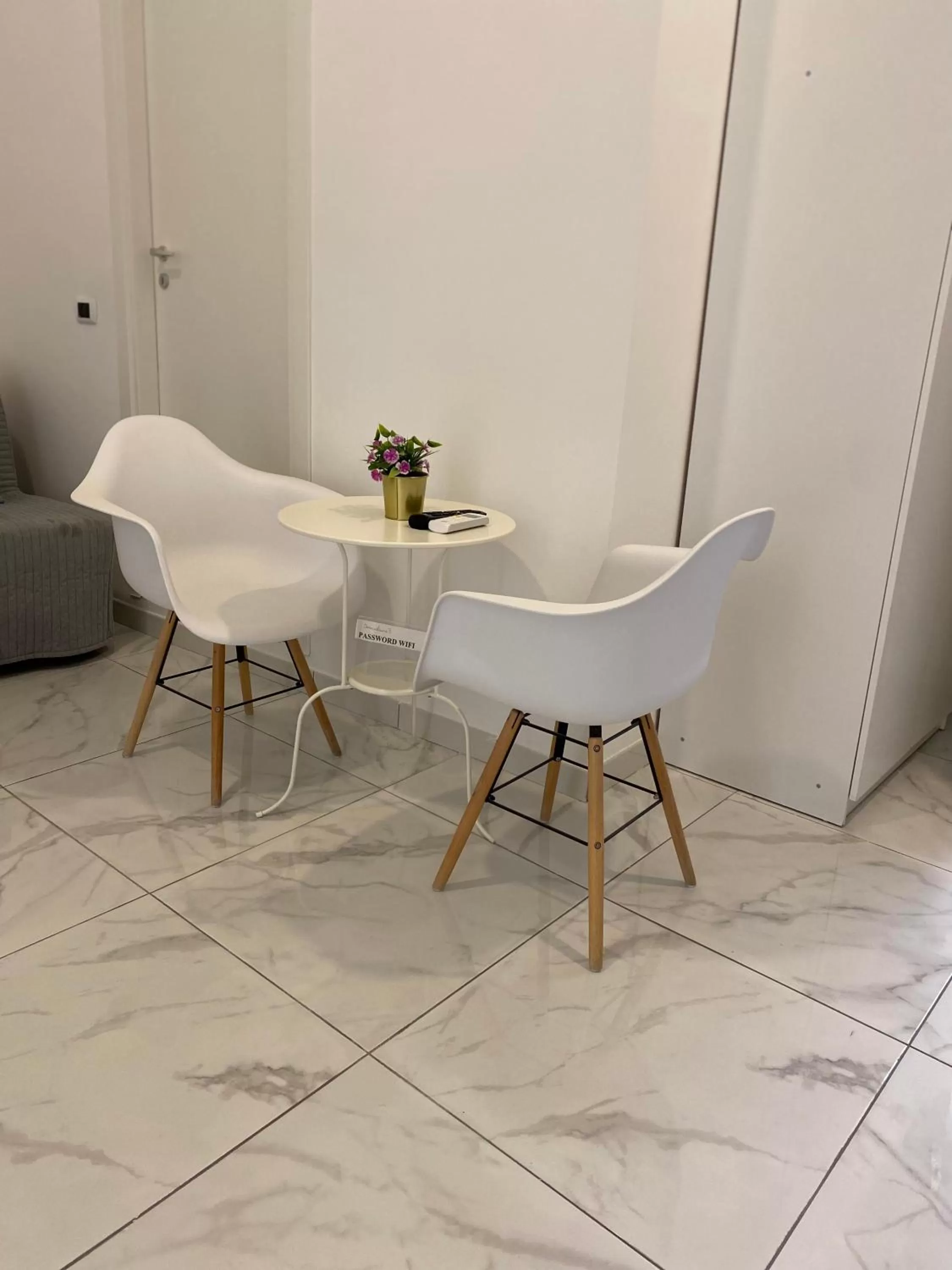 Domus Luigi Leone II