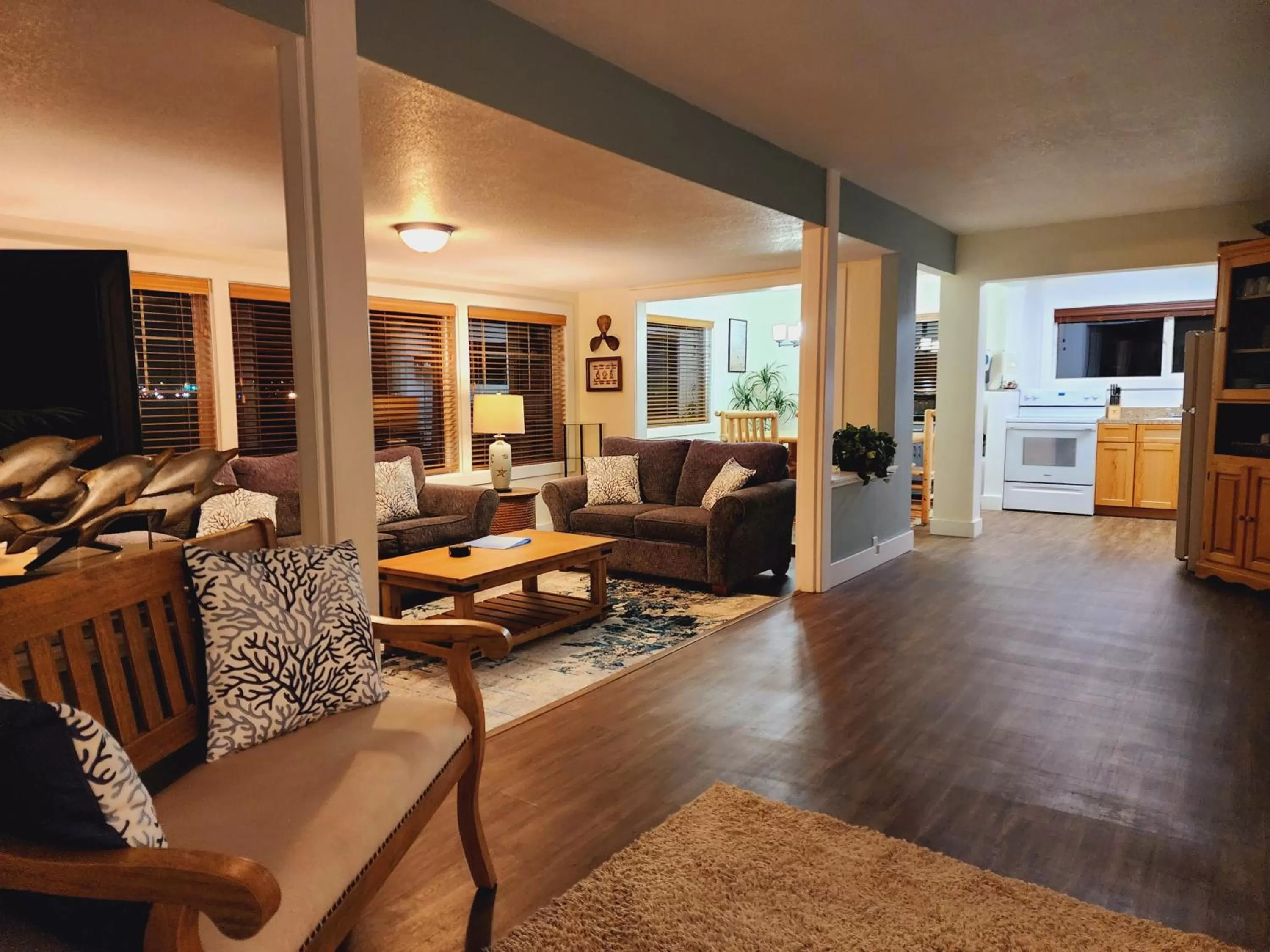 Evening entertainment in Inn at Arch Rock