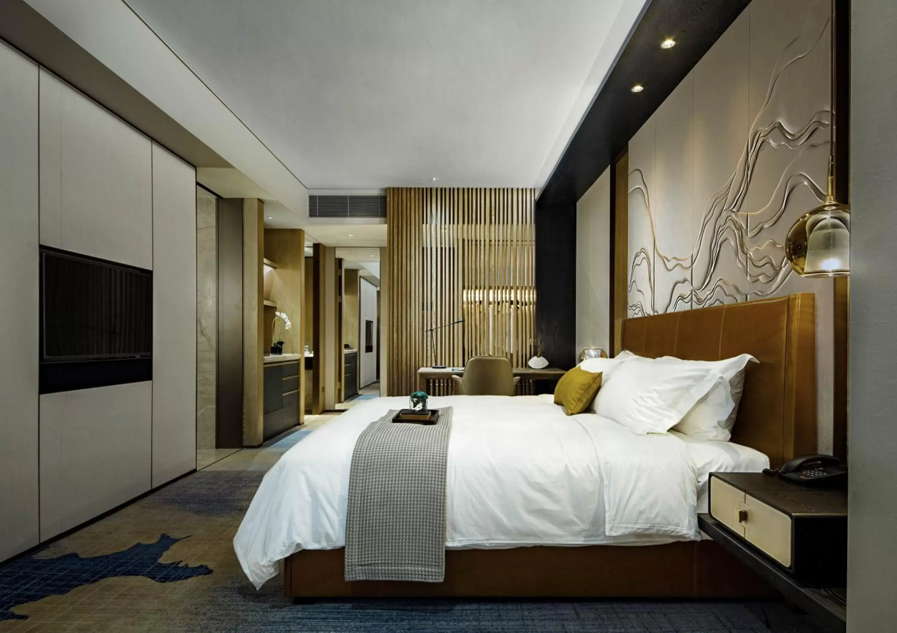 Photo of the whole room in InterContinental Zhuhai, an IHG Hotel