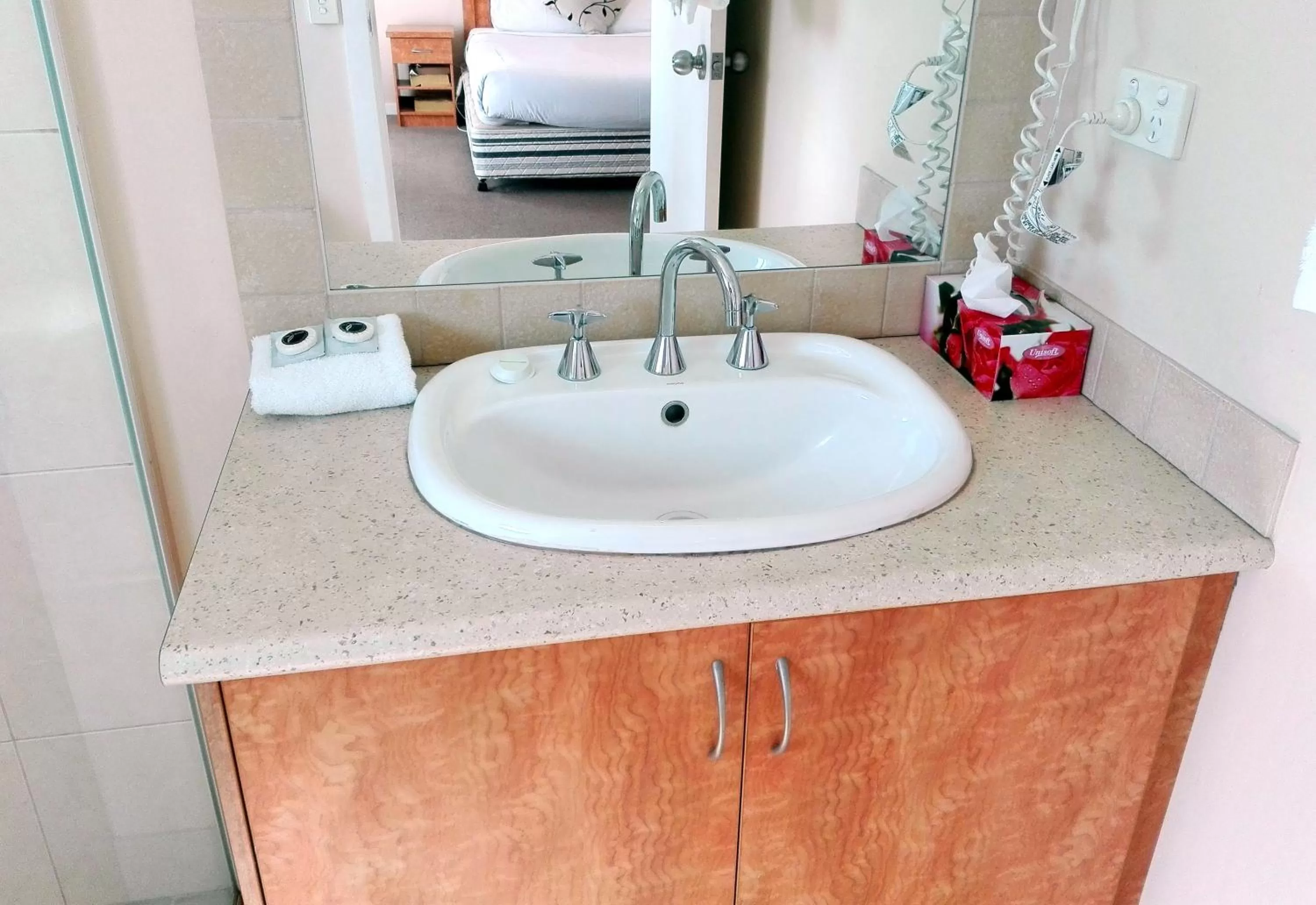 Bathroom in Glen Inn