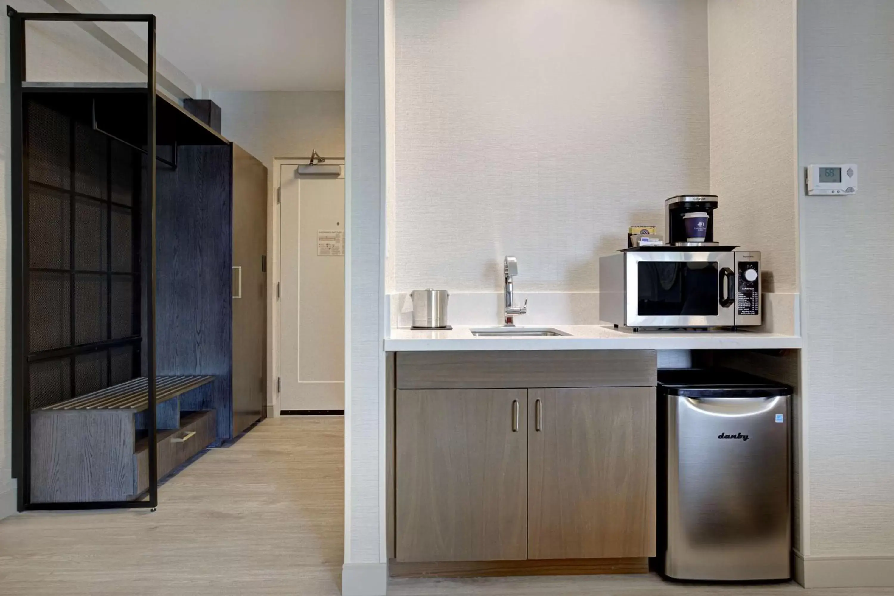 Other, Kitchen/Kitchenette in Doubletree By Hilton Palmdale, Ca