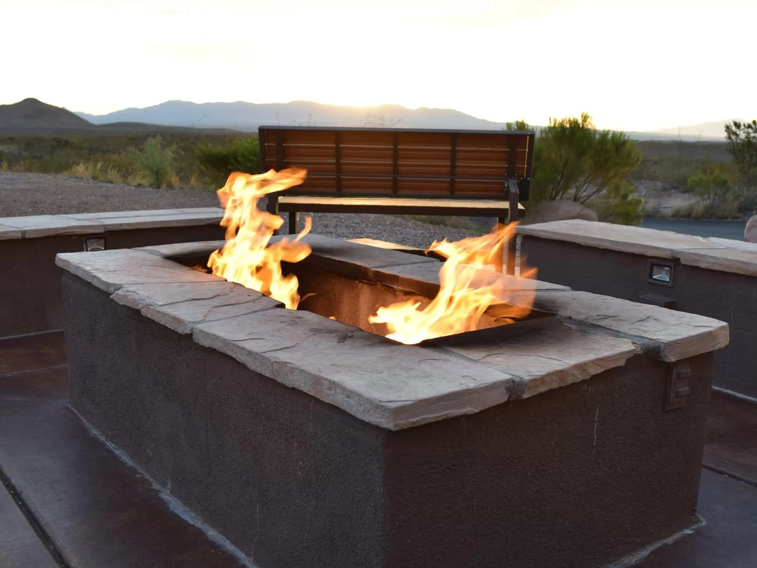 Balcony/Terrace, BBQ Facilities in The Tombstone Grand Hotel