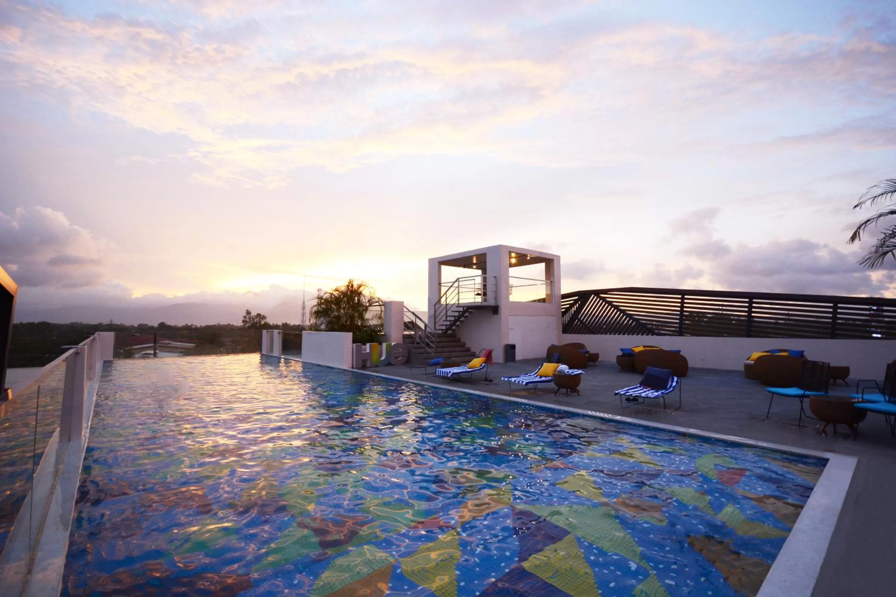 Swimming pool in Hue Hotels and Resorts Puerto Princesa Managed by HII