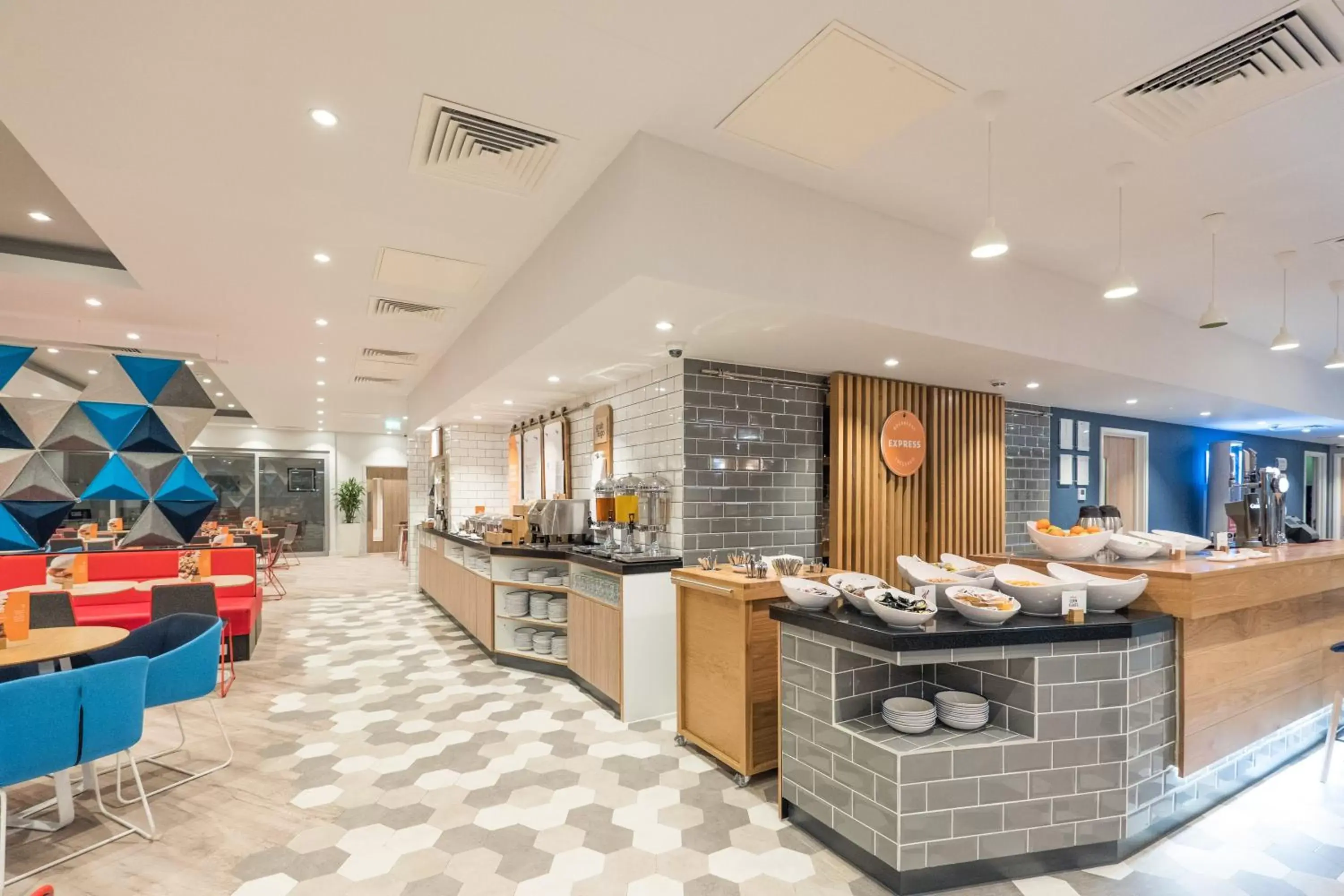 Restaurant/places to eat in Holiday Inn Express - Stockport, an IHG Hotel
