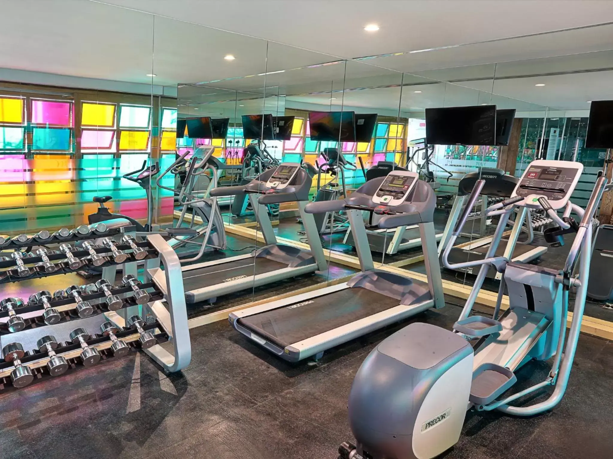 Fitness centre/facilities in Mercure Jakarta Simatupang Fitness centre/facilities in Mercure Jakarta Simatupang