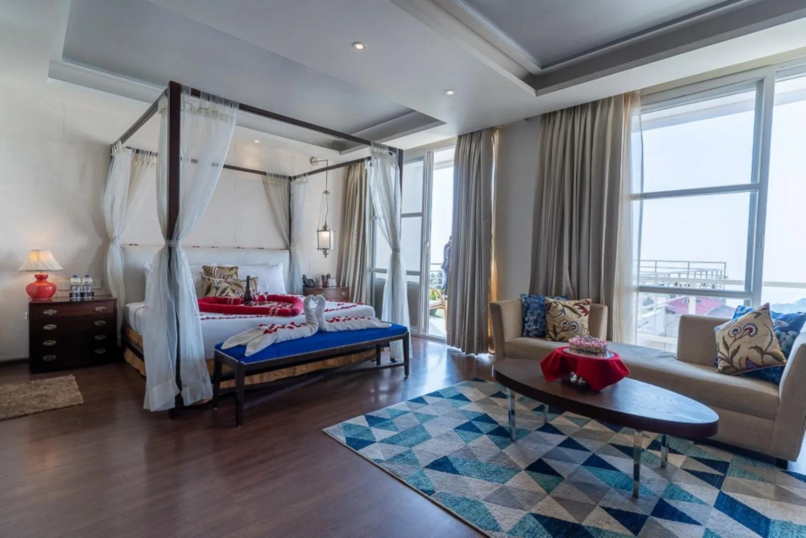 Photo of the whole room, Bed in Indraprastha Spa Resort