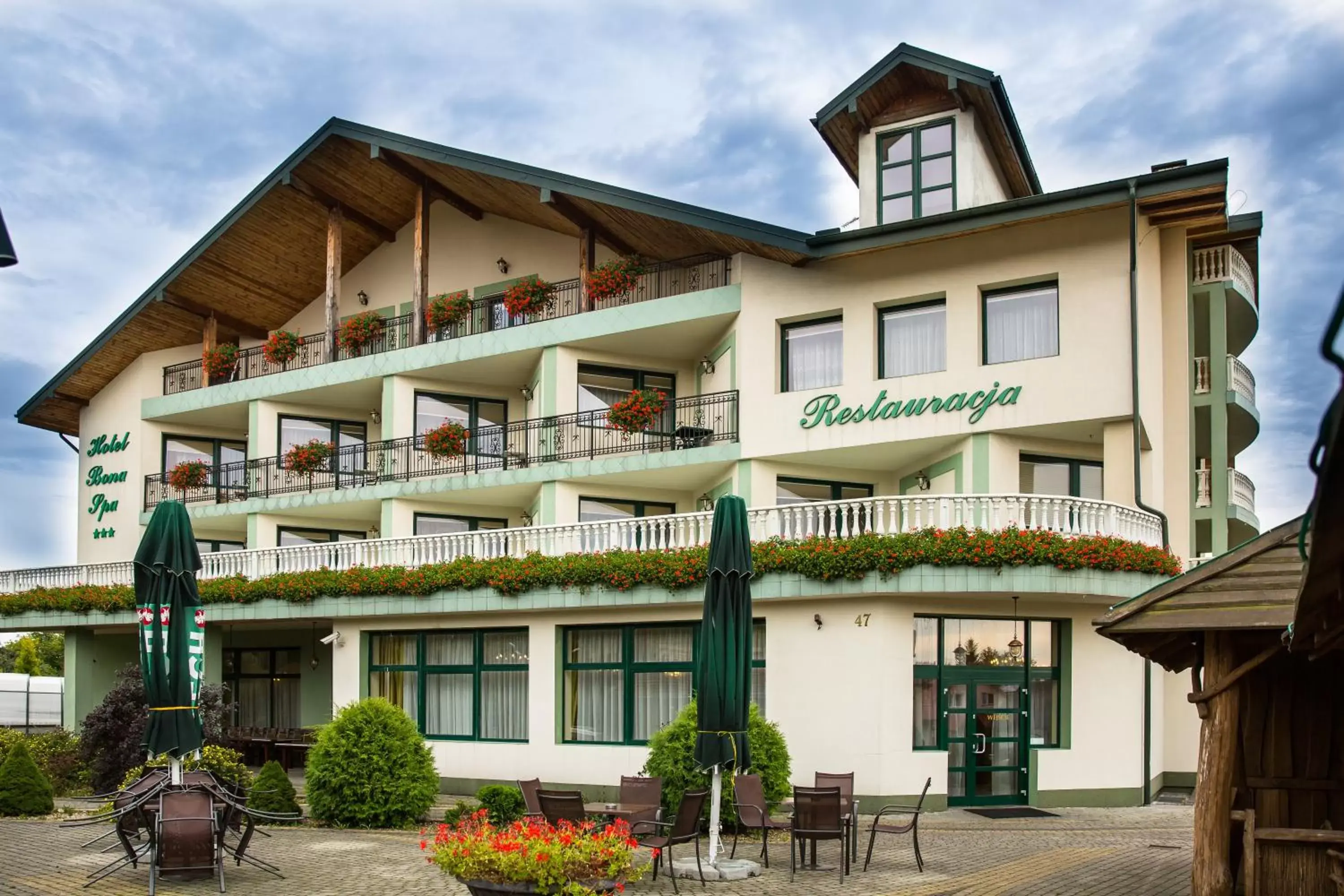 Hotel i Restauracja Bona Hotel i Restauracja Bona