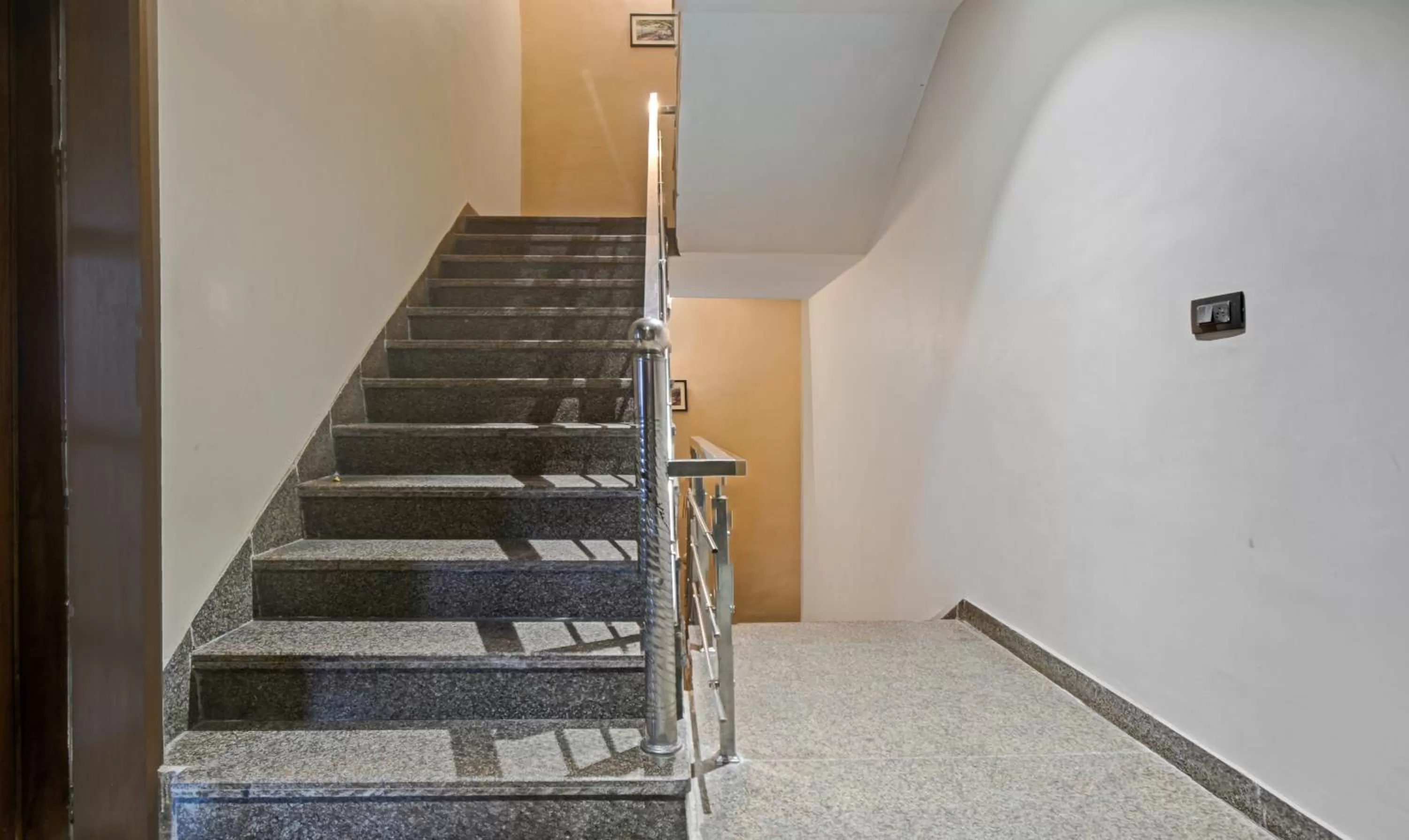 Lobby or reception in Treebo Z