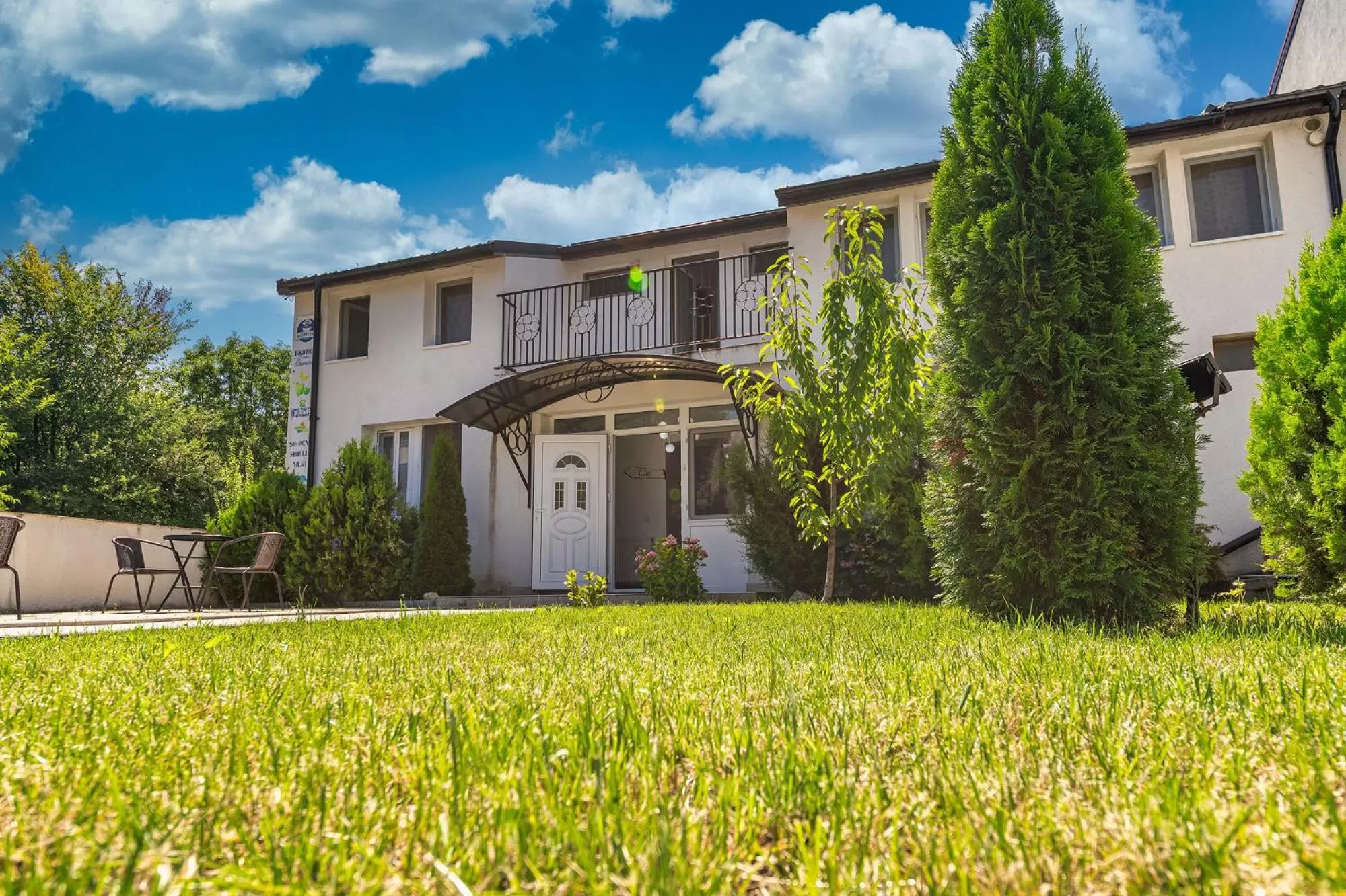 Garden, Property Building in B&B Duo Caffe Baneasa