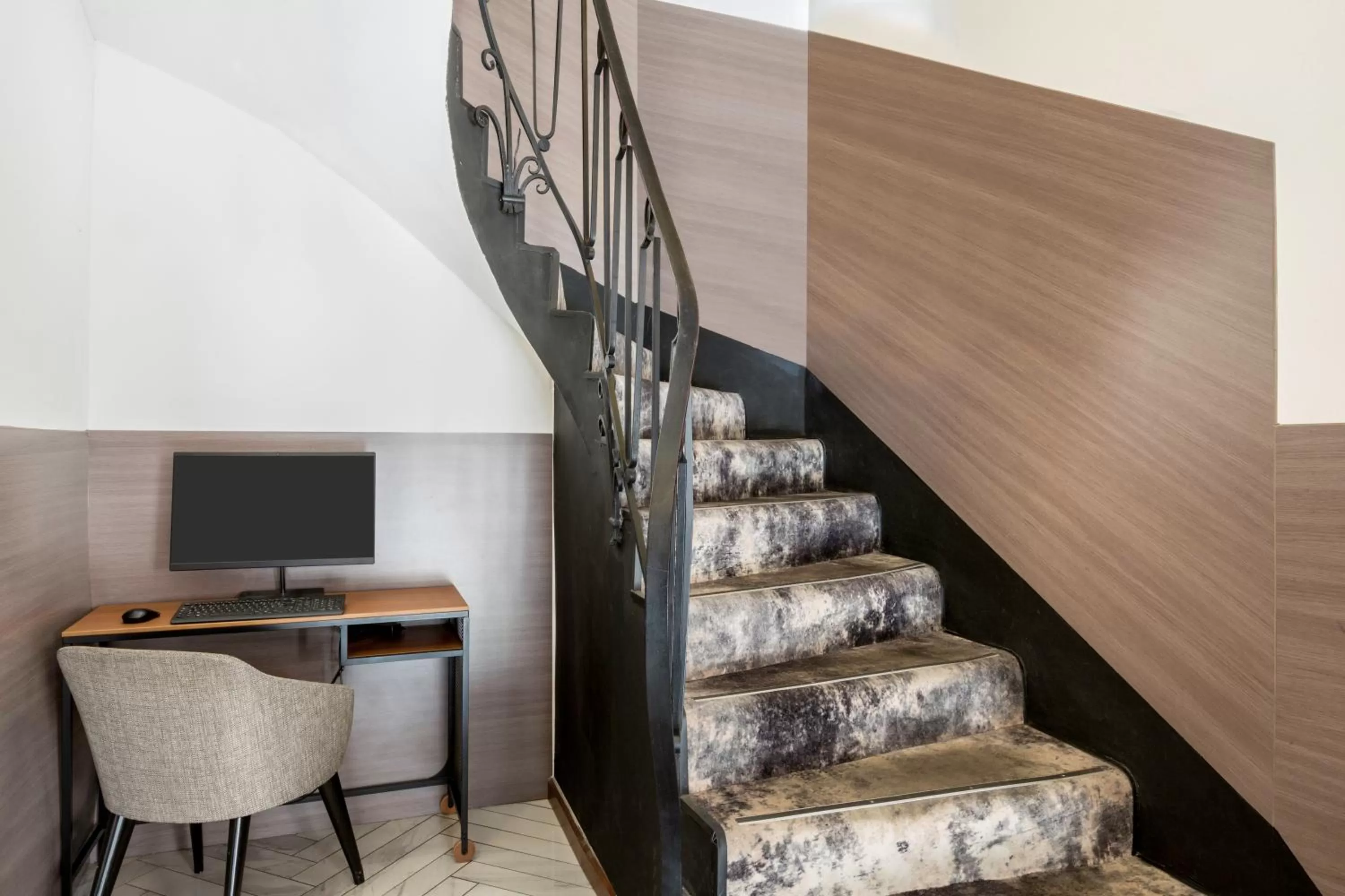 Activities in Best Western Plus Comedie Saint Roch