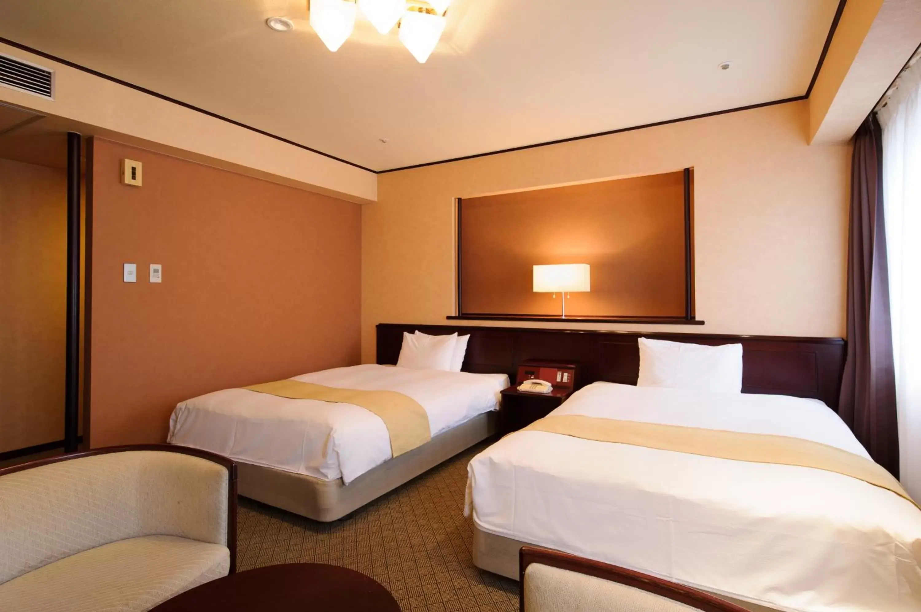 Photo of the whole room, Bed in Chisun Hotel Utsunomiya