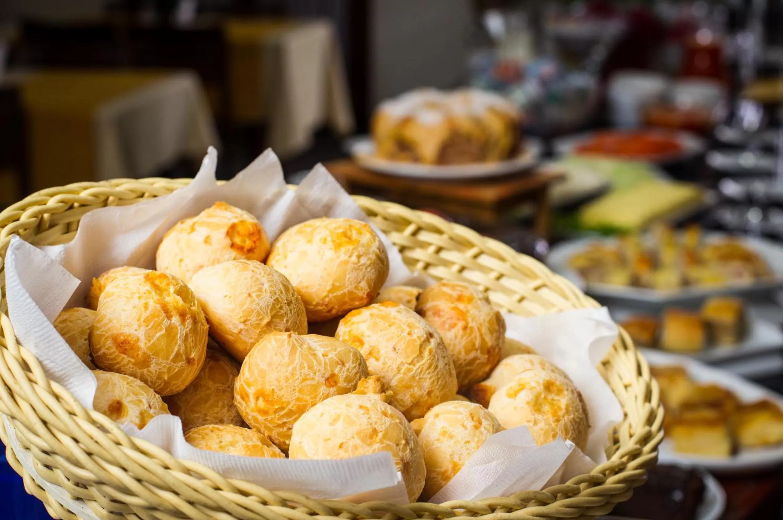 Breakfast in LEON PARK HOTEL e CONVENÇÕES - Melhor Custo Benefício