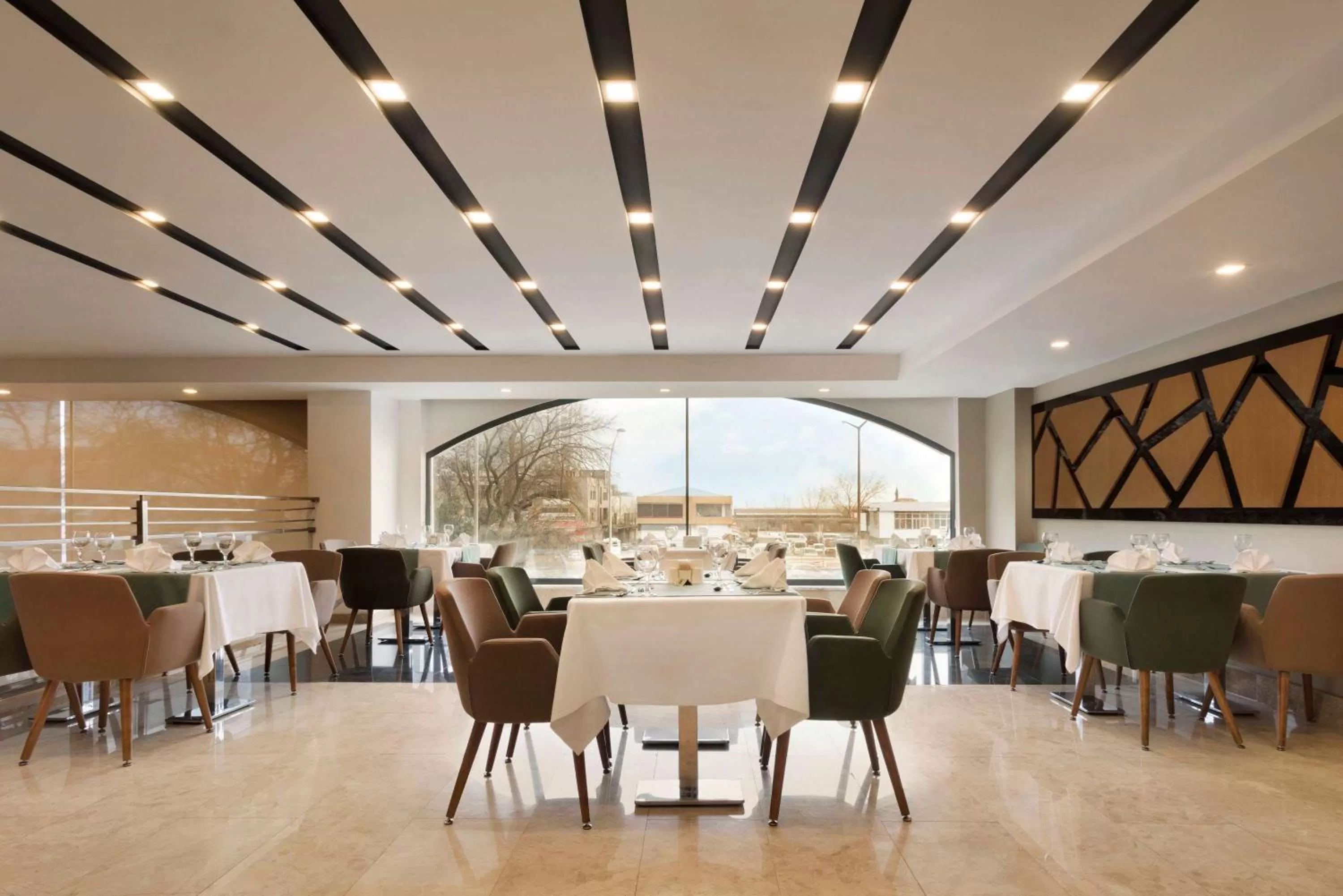 Restaurant/places to eat in Ramada Encore by Wyndham Gebze
