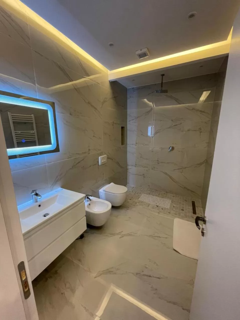 Bathroom in Hotel Colis