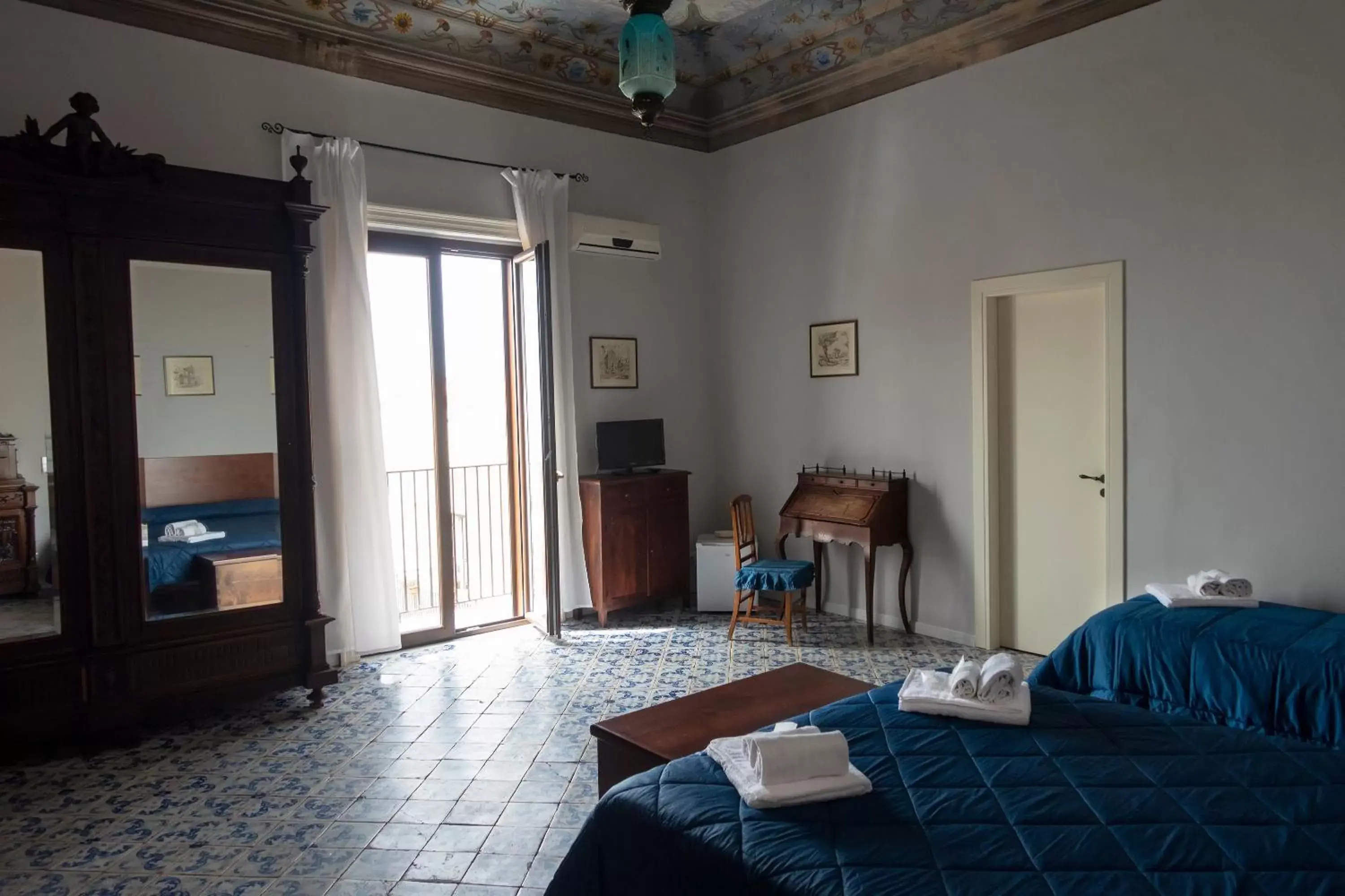 Photo of the whole room in Alloggio della Posta Vecchia