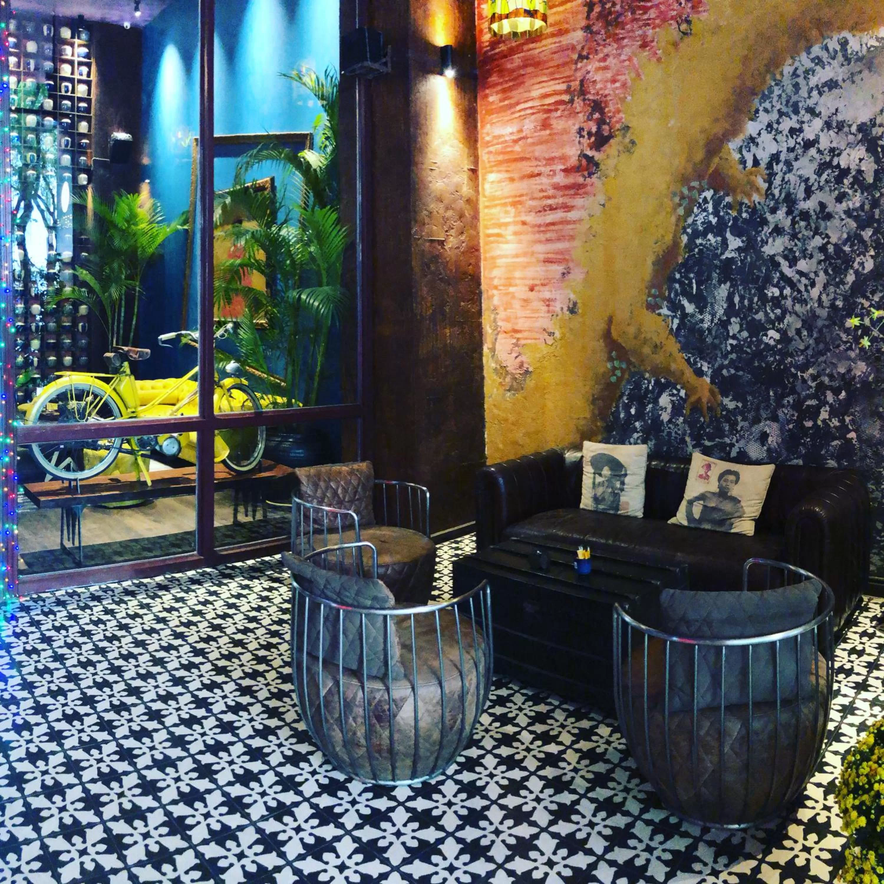 Lounge or bar in Prostyle Hotel Ho Chi Minh プロスタイルホテルホーチミン