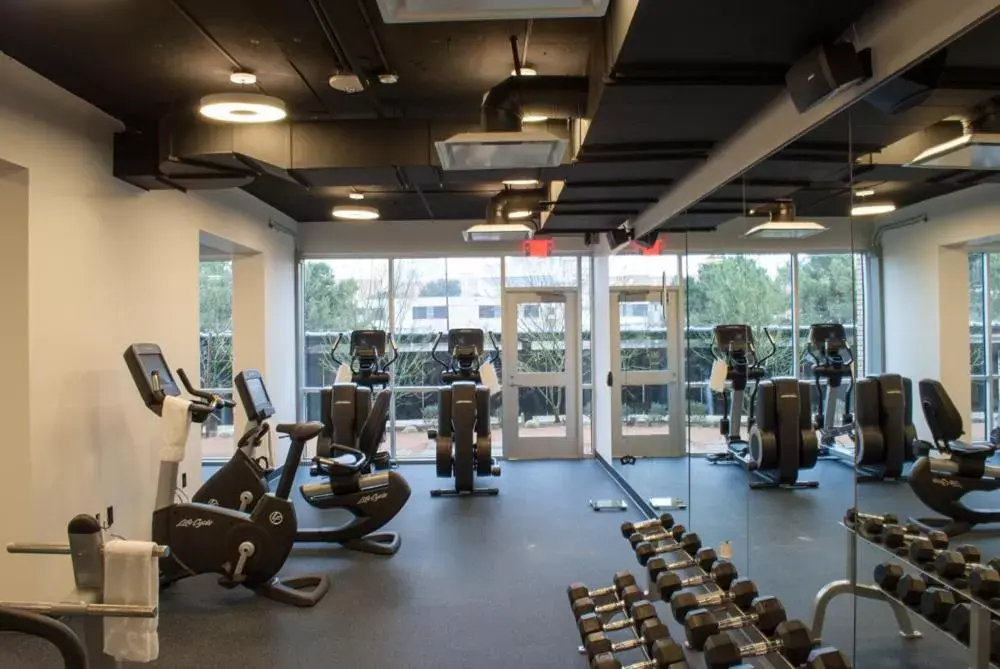 Fitness centre/facilities, Fitness Center/Facilities in Lorenzo Hotel