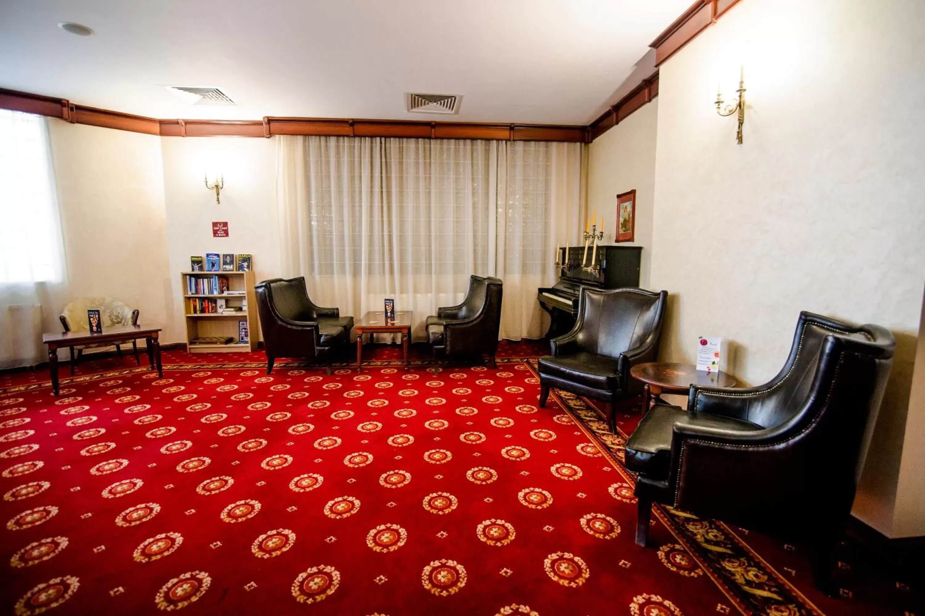 Seating area in Hotel Golden House