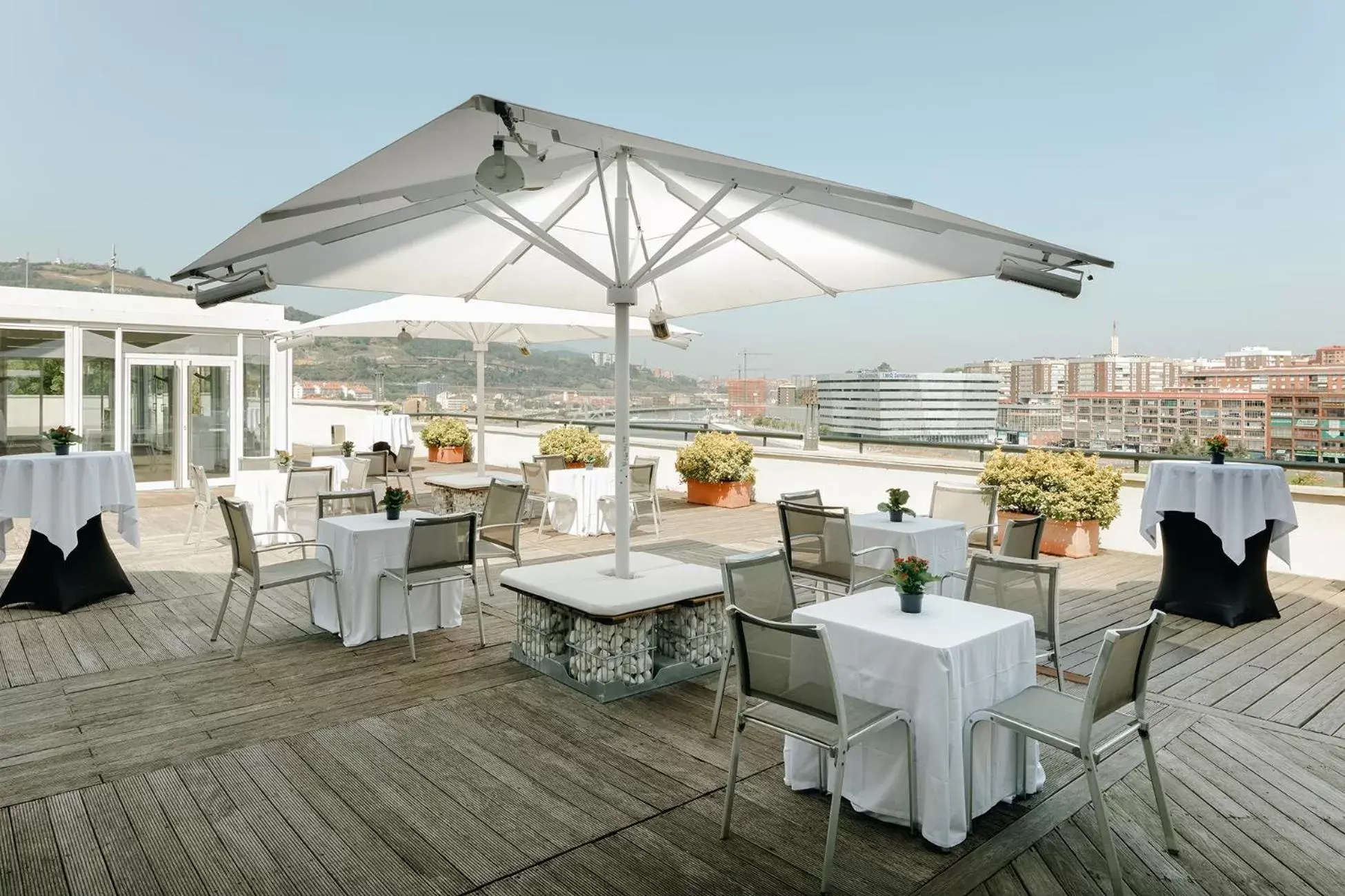 Balcony/Terrace, Restaurant/Places to Eat in Abba Euskalduna Hotel