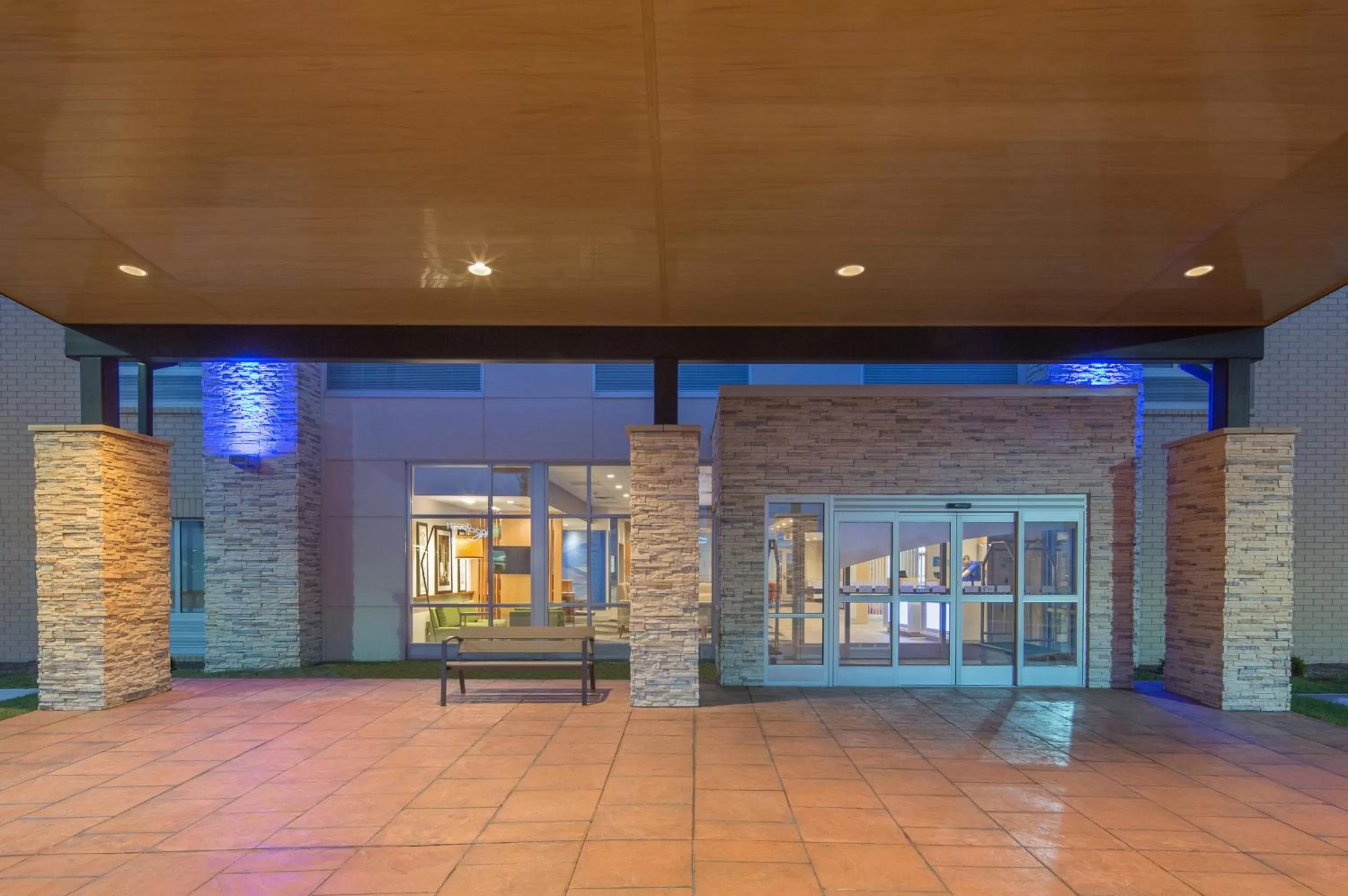 Property building in Holiday Inn Express & Suites - Indianapolis NW - Zionsville by IHG