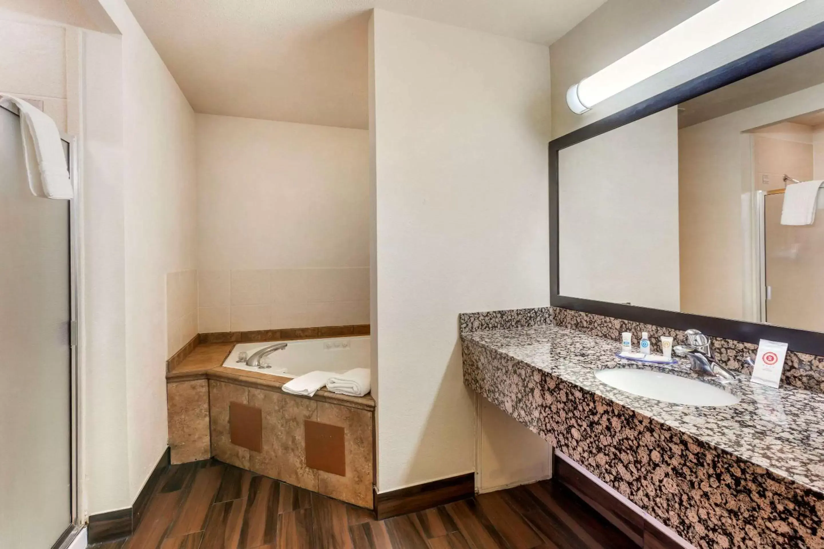 Photo of the whole room, Bathroom in Comfort Inn Payson