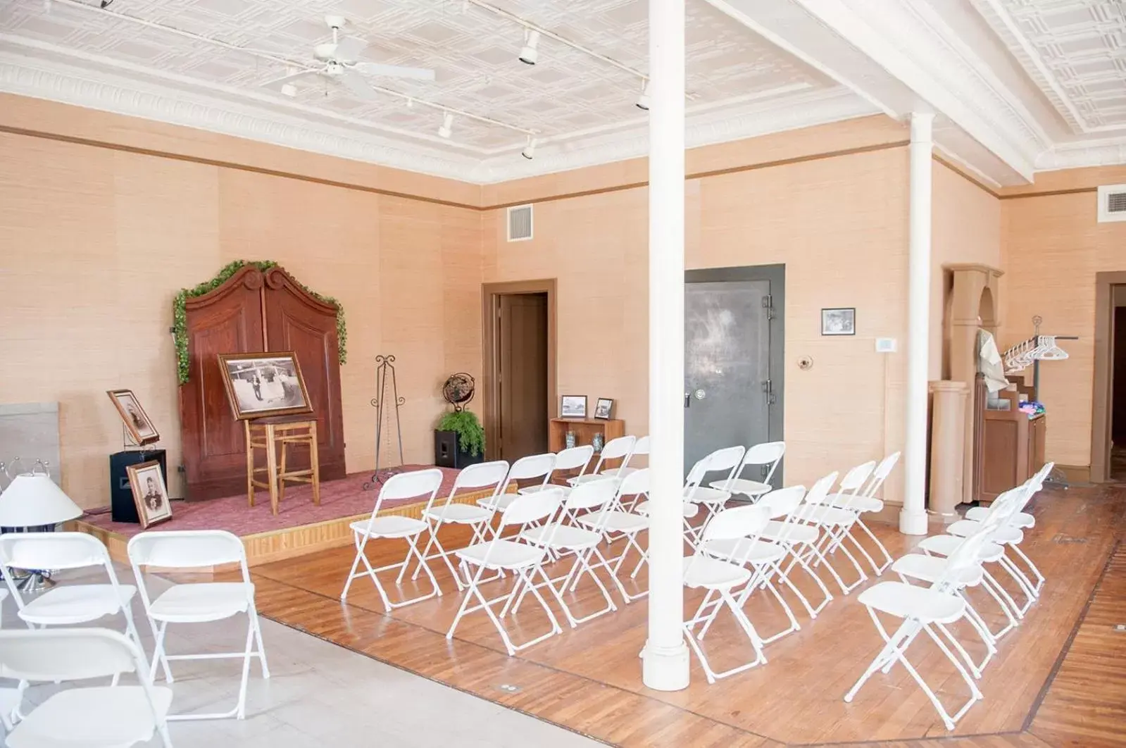 Business facilities, Banquet Facilities in The Historic Wolf Hotel