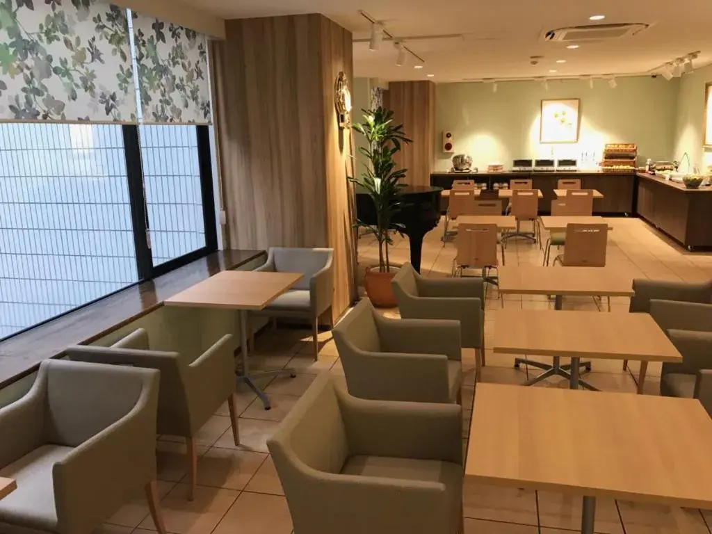 Restaurant/Places to Eat in Kawasaki Central Hotel
