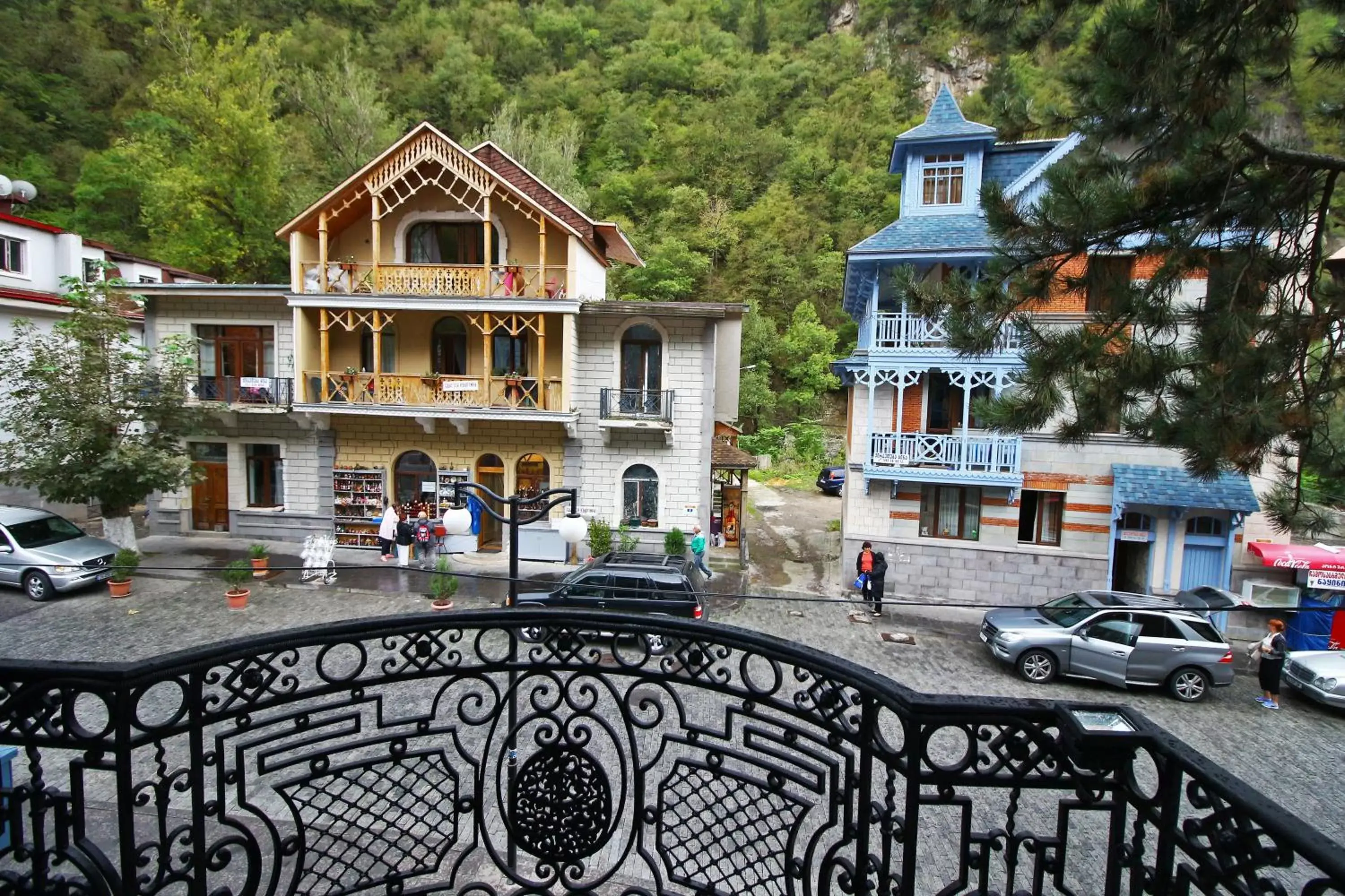 Balcony/Terrace in Golden Tulip Borjomi