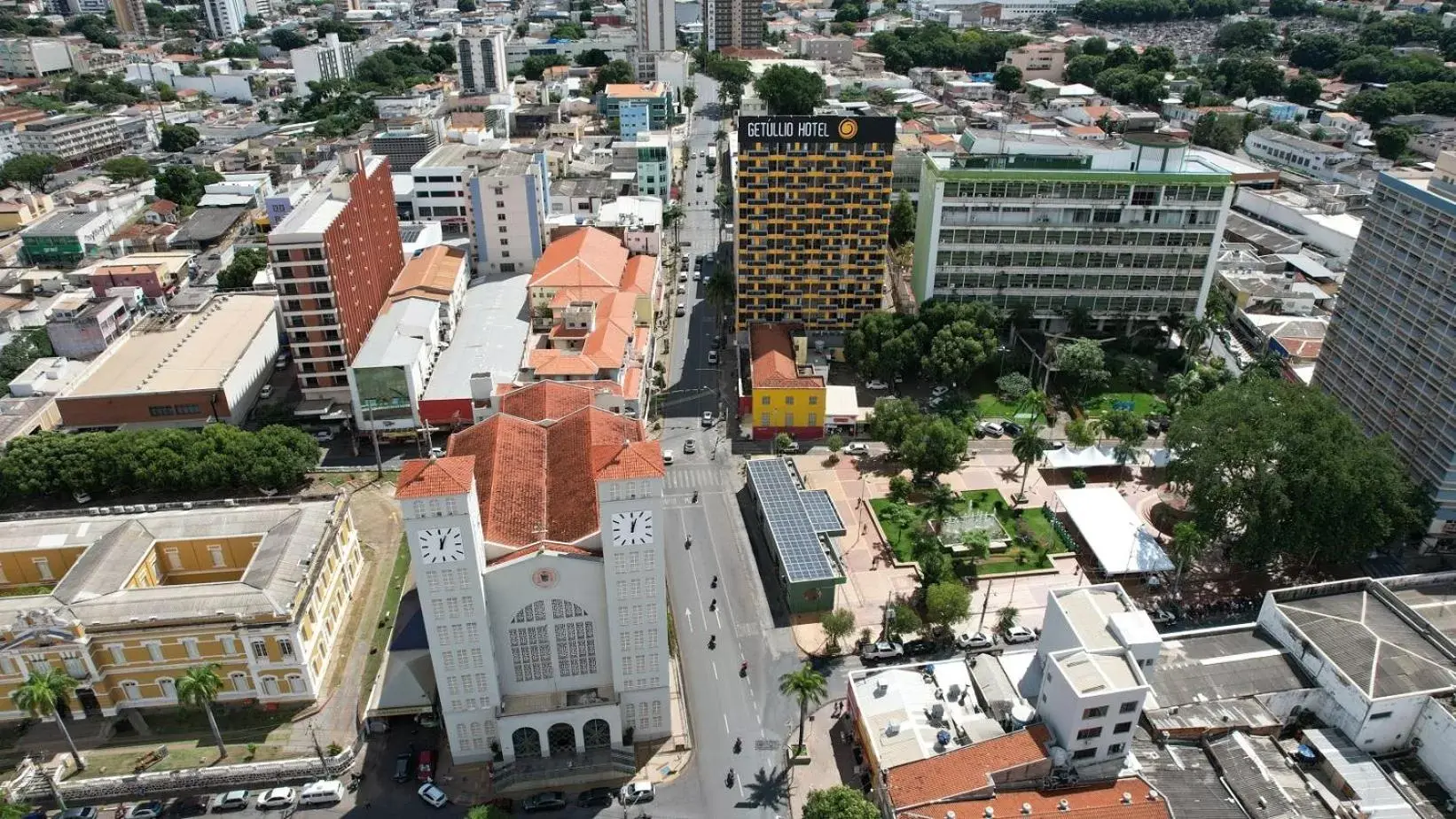 Bird's-eye View in Getúllio Hotel