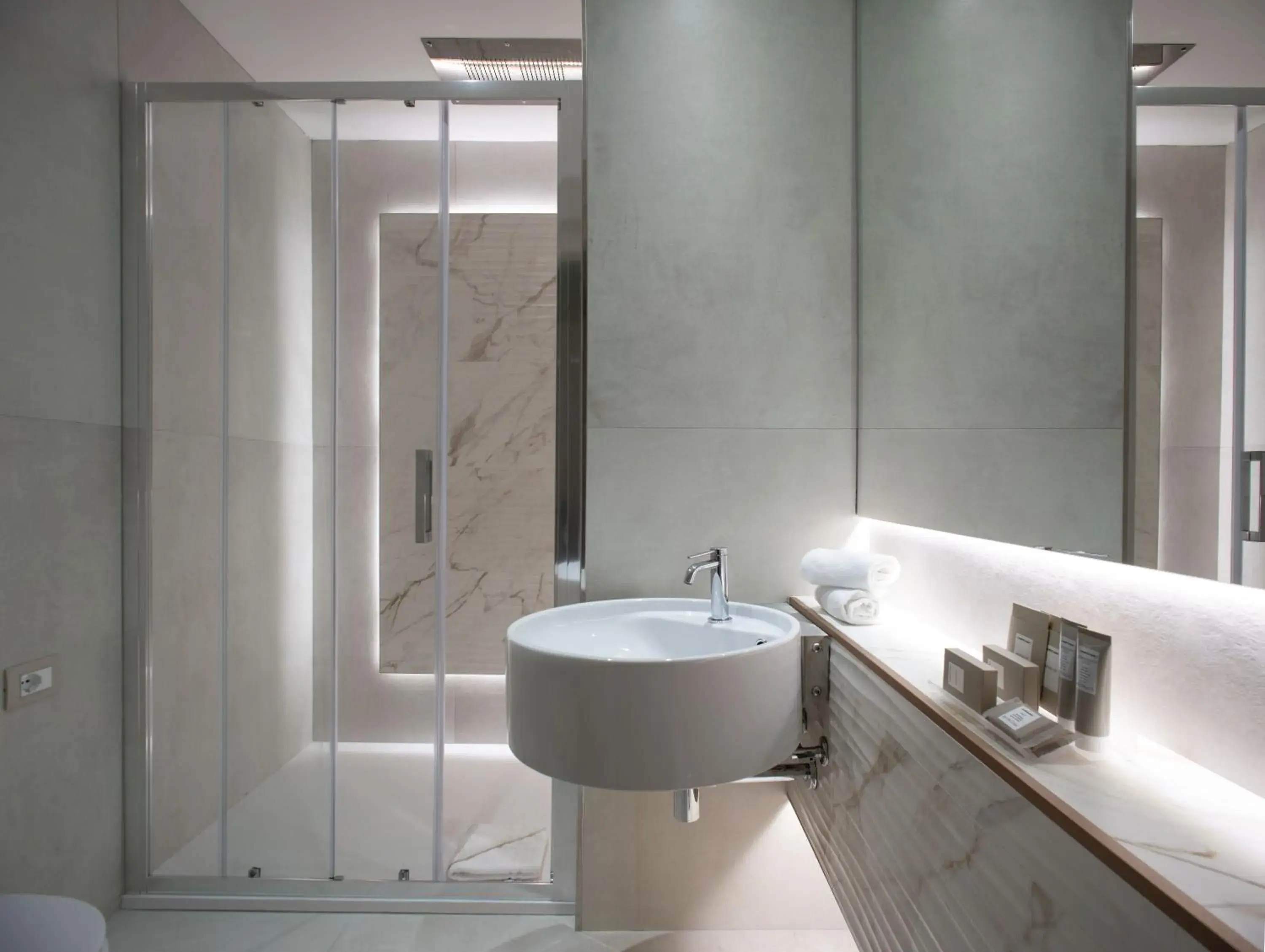Bathroom in Hotel Salus Terme