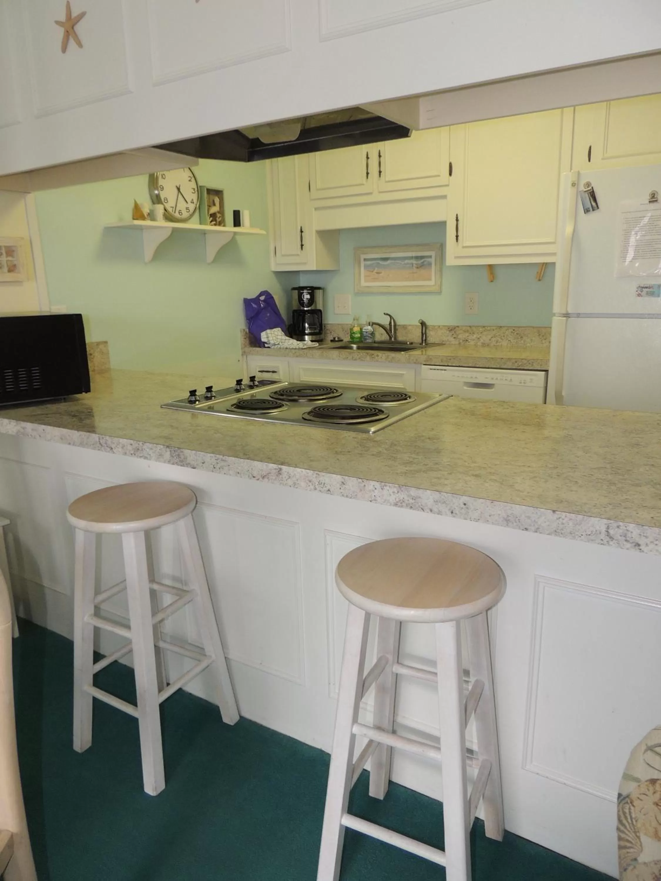 Kitchen or kitchenette in Beach Vacation Condos