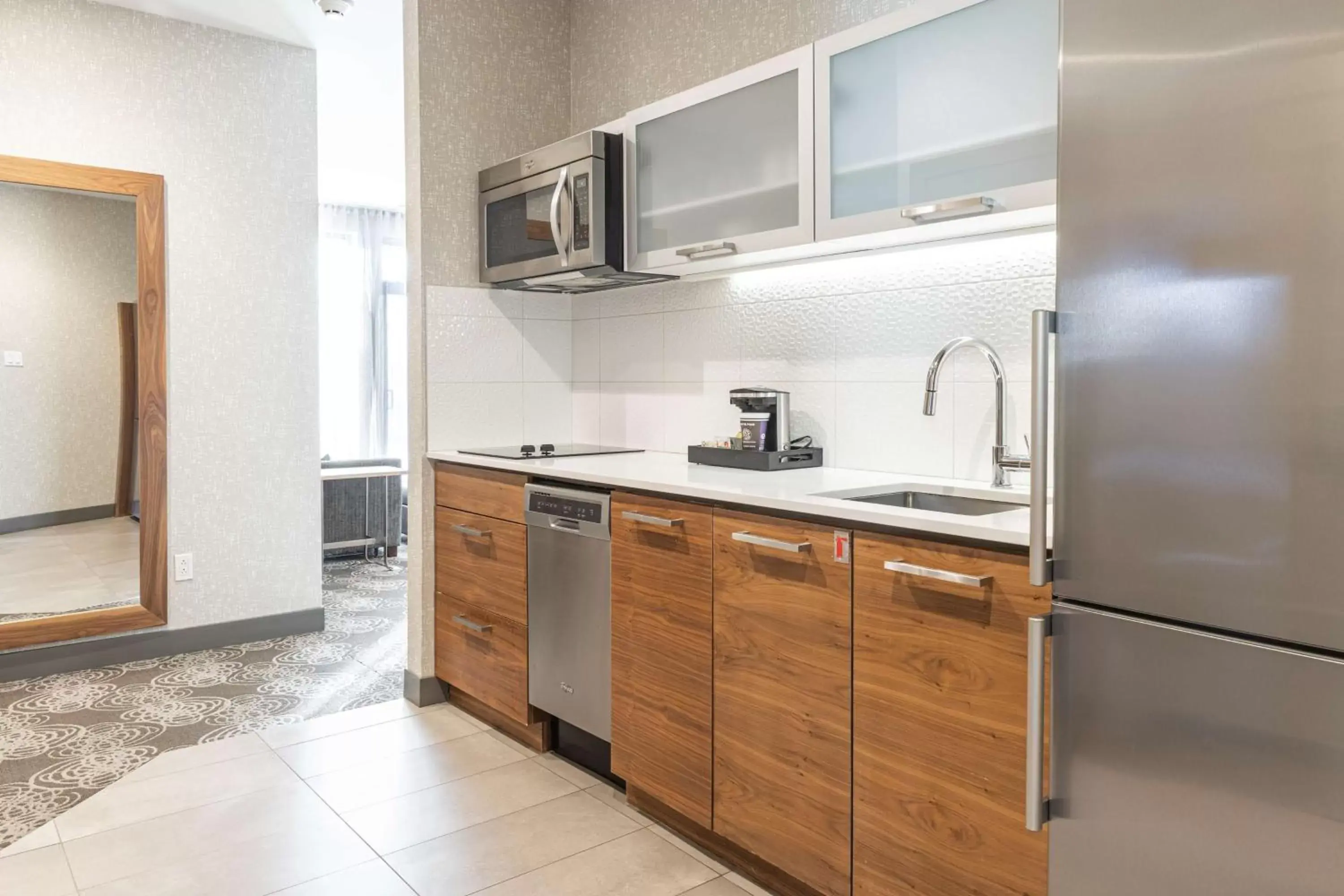 Kitchen or kitchenette, Kitchen/Kitchenette in Hilton Montreal/Laval