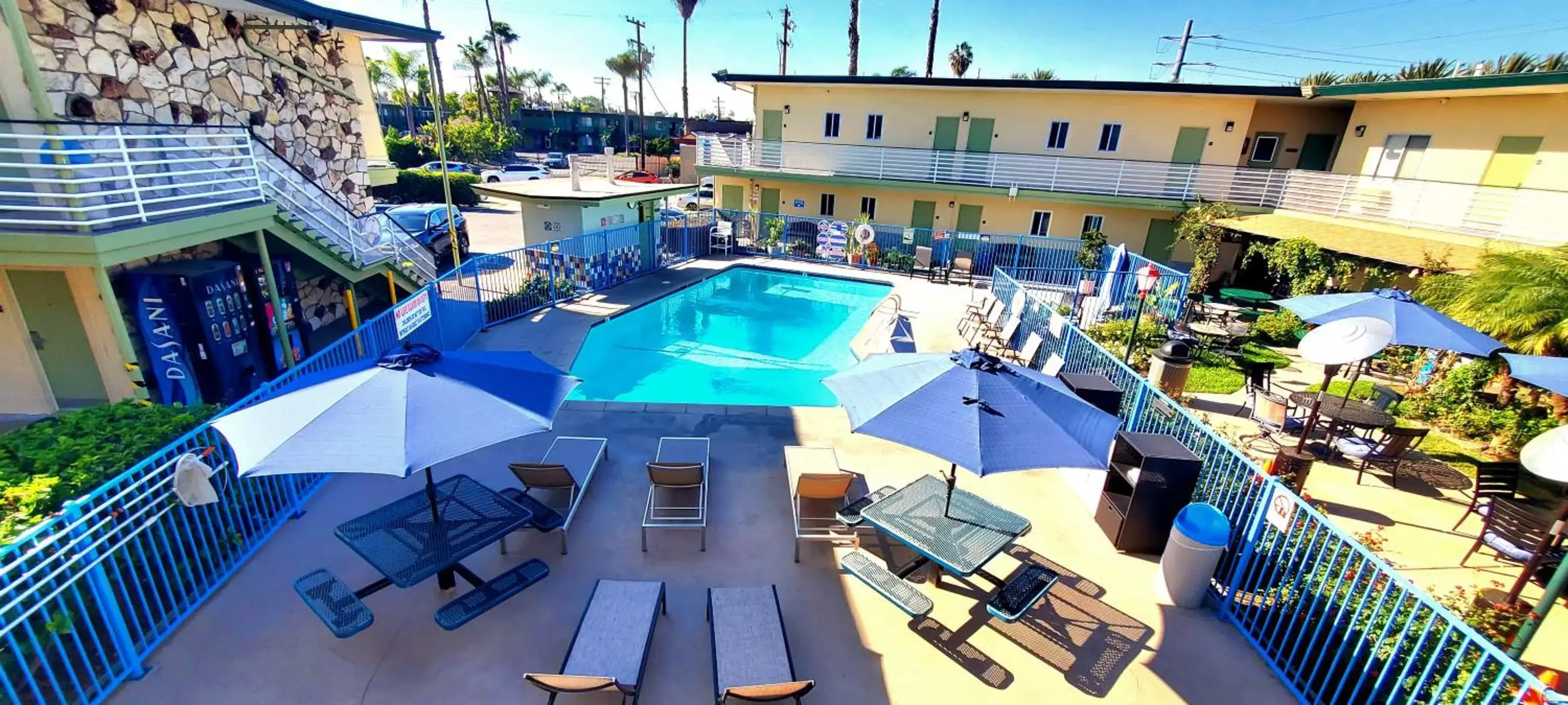 Activities, Pool View in Quality Inn & Suites Anaheim at the Park