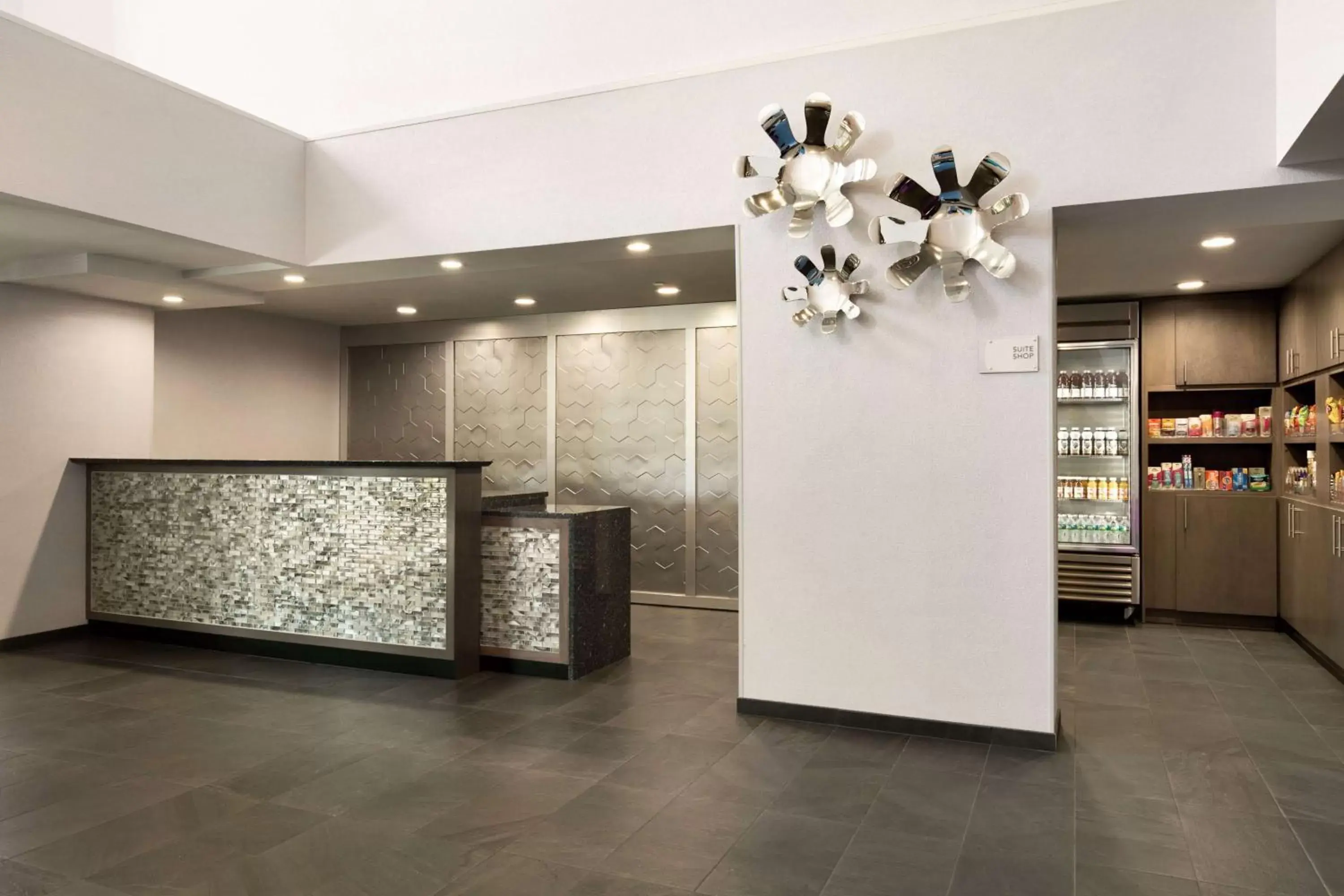 Restaurant/places to eat, Lobby/Reception in Homewood Suites Williamsburg