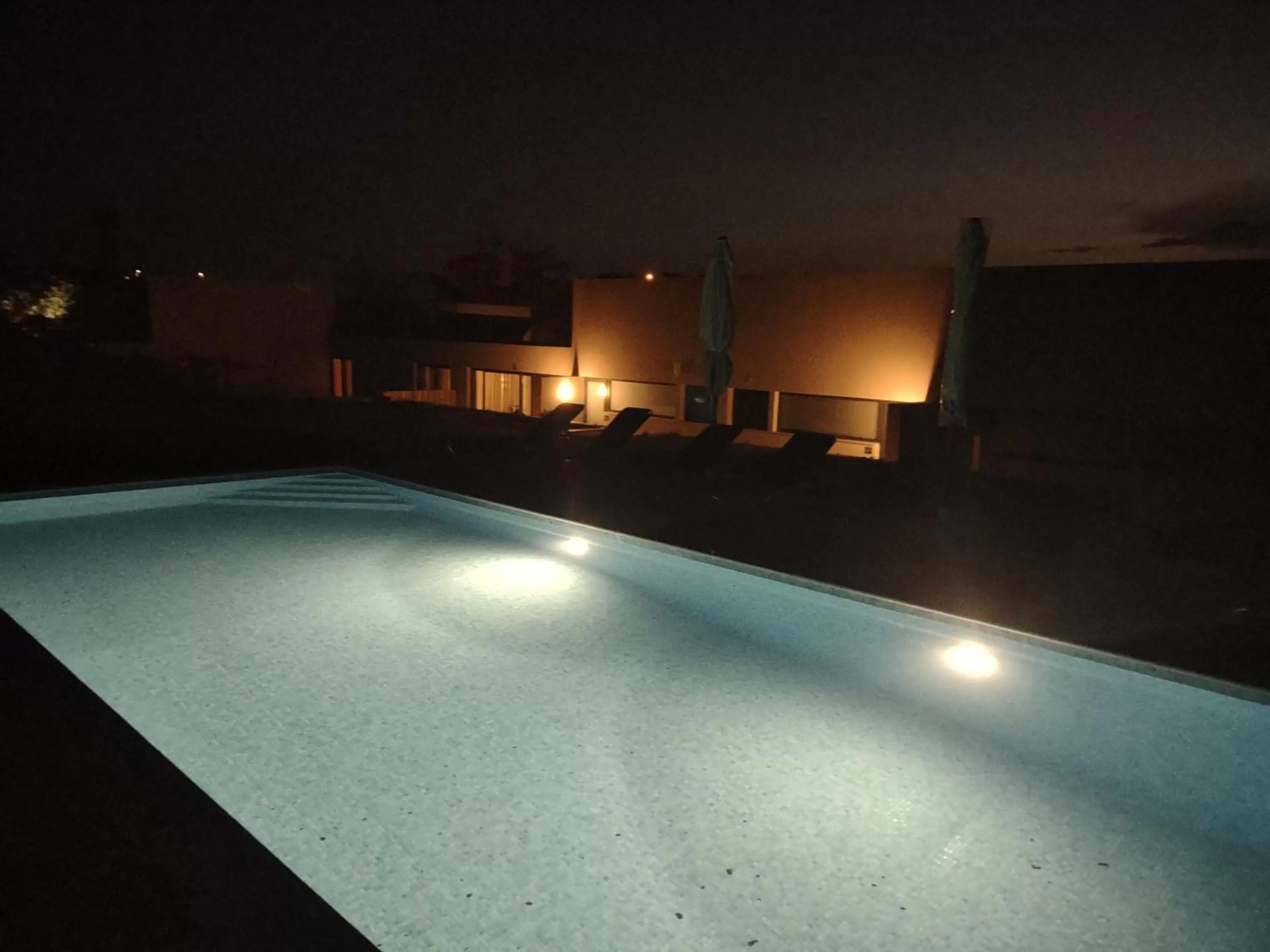 Swimming pool in Suites Sunny hill