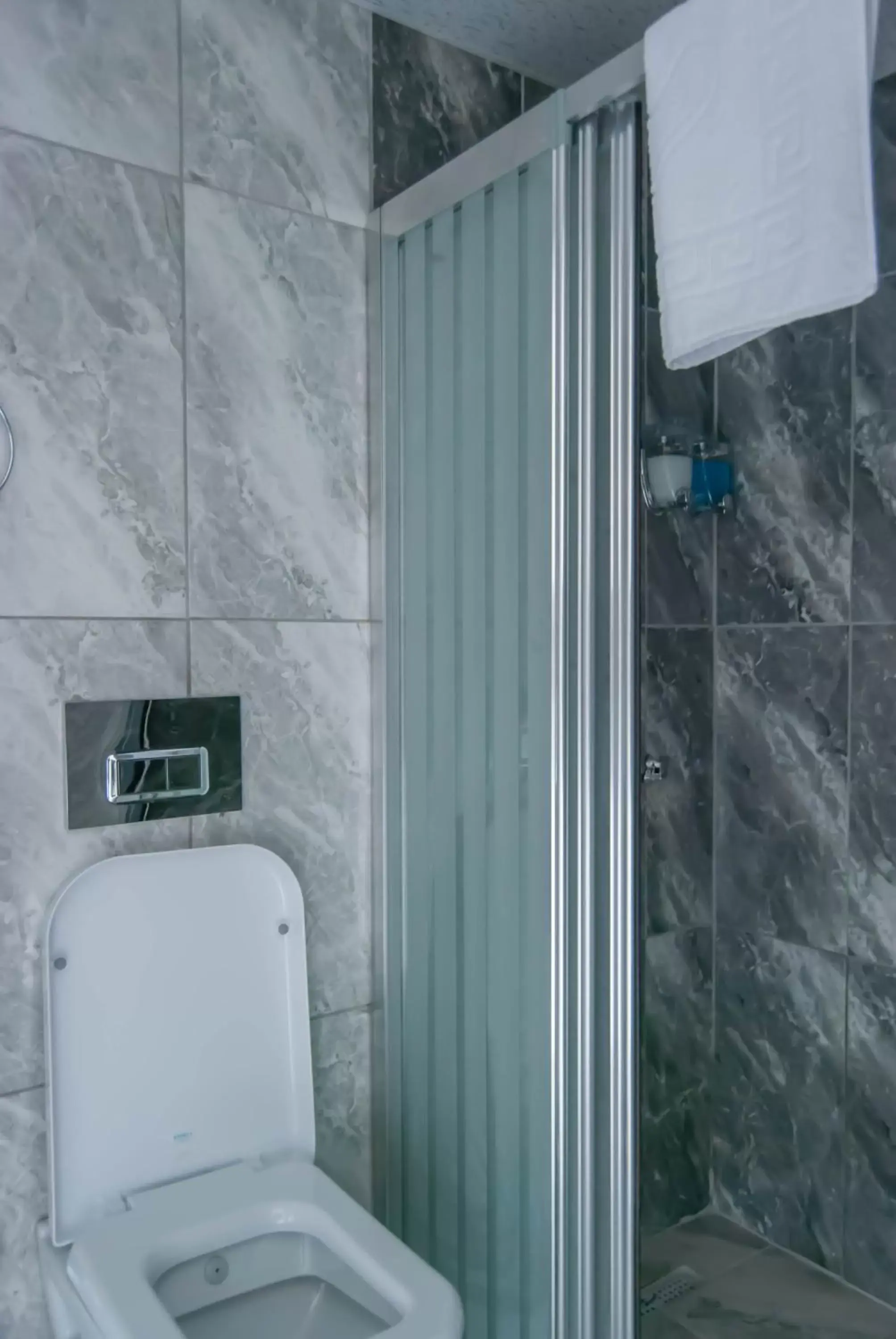 Shower, Bathroom in New Taksim Hotel