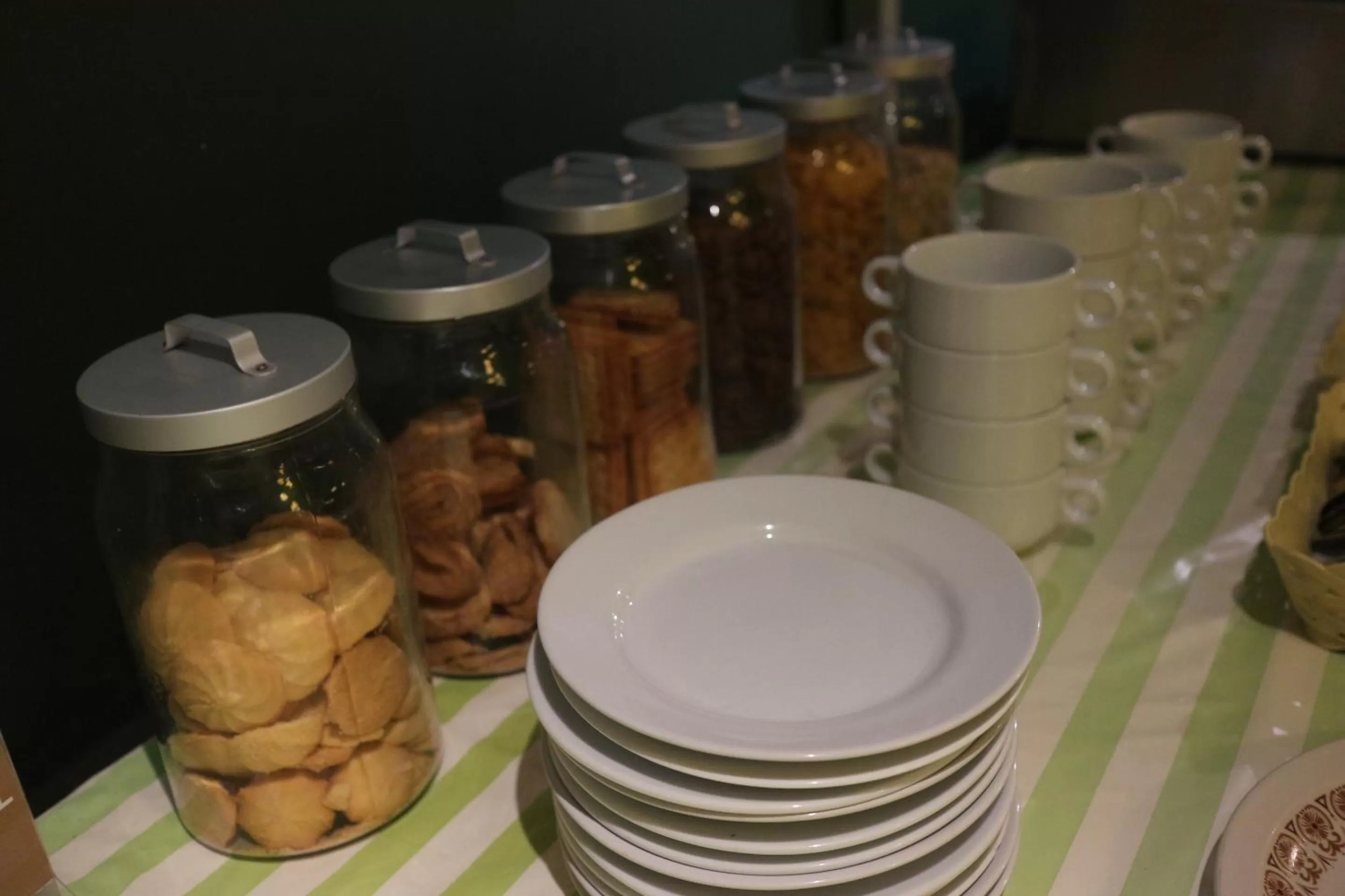 Continental breakfast in Floral Shire Suvarnabhumi Airport