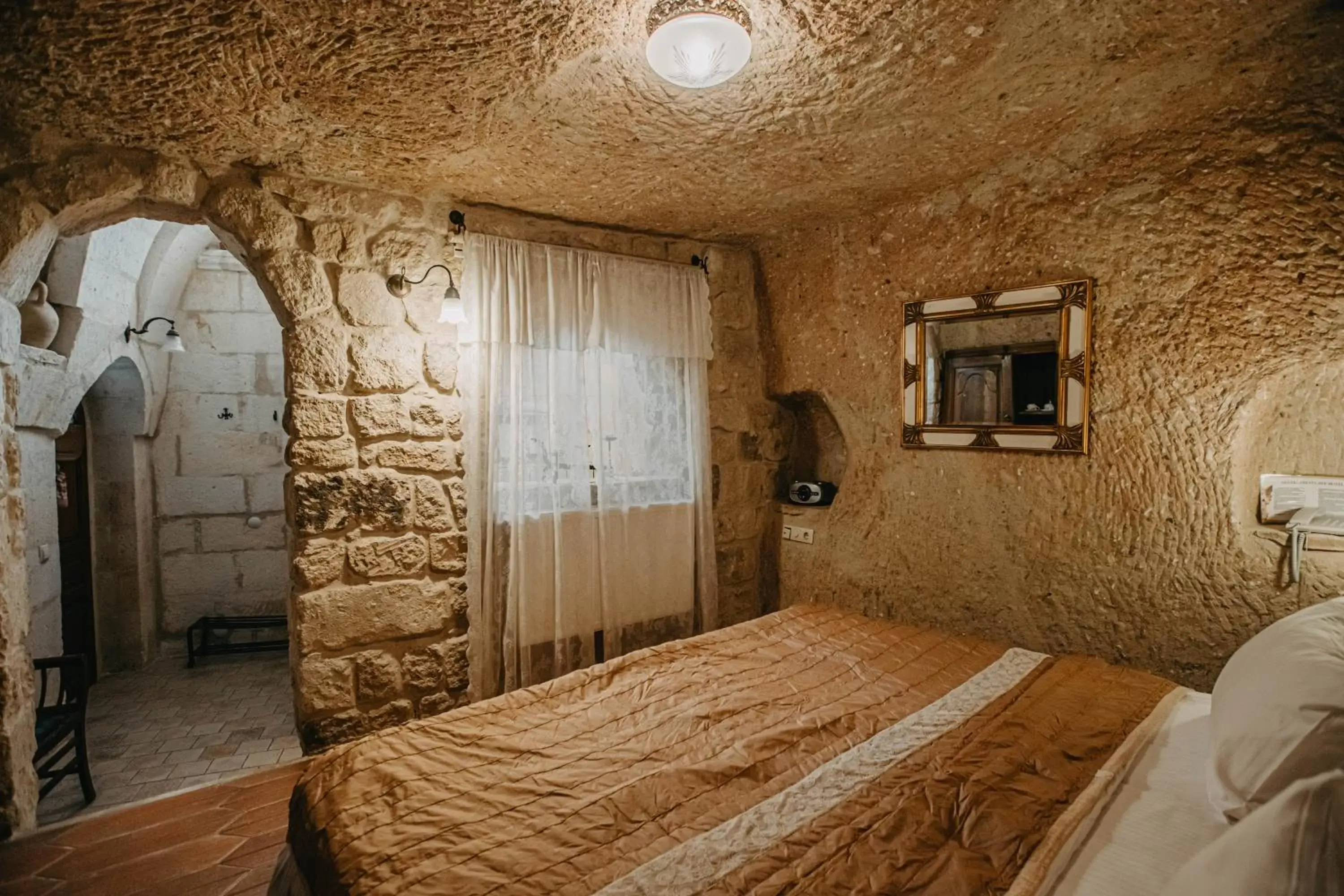 Massage in Melekler Evi Cave Hotel