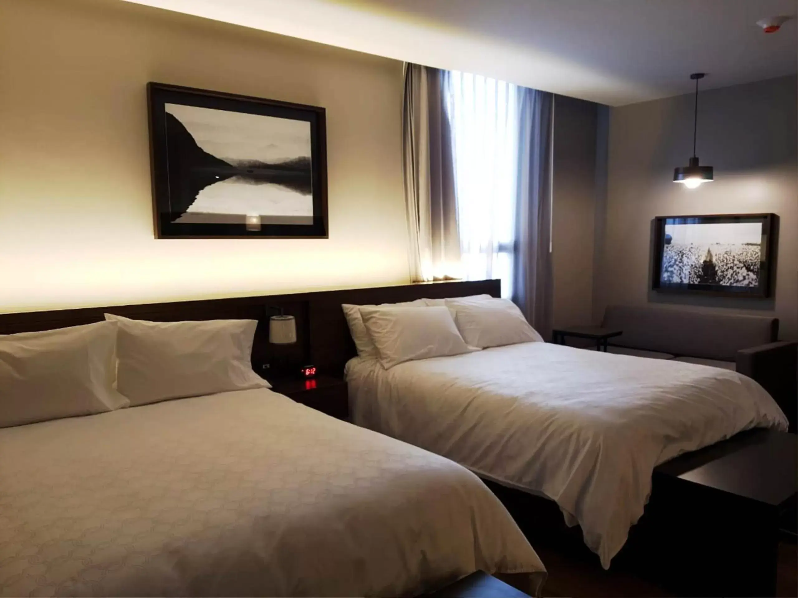 Bed in Staybridge Suites - Guadalajara Novena, an IHG Hotel