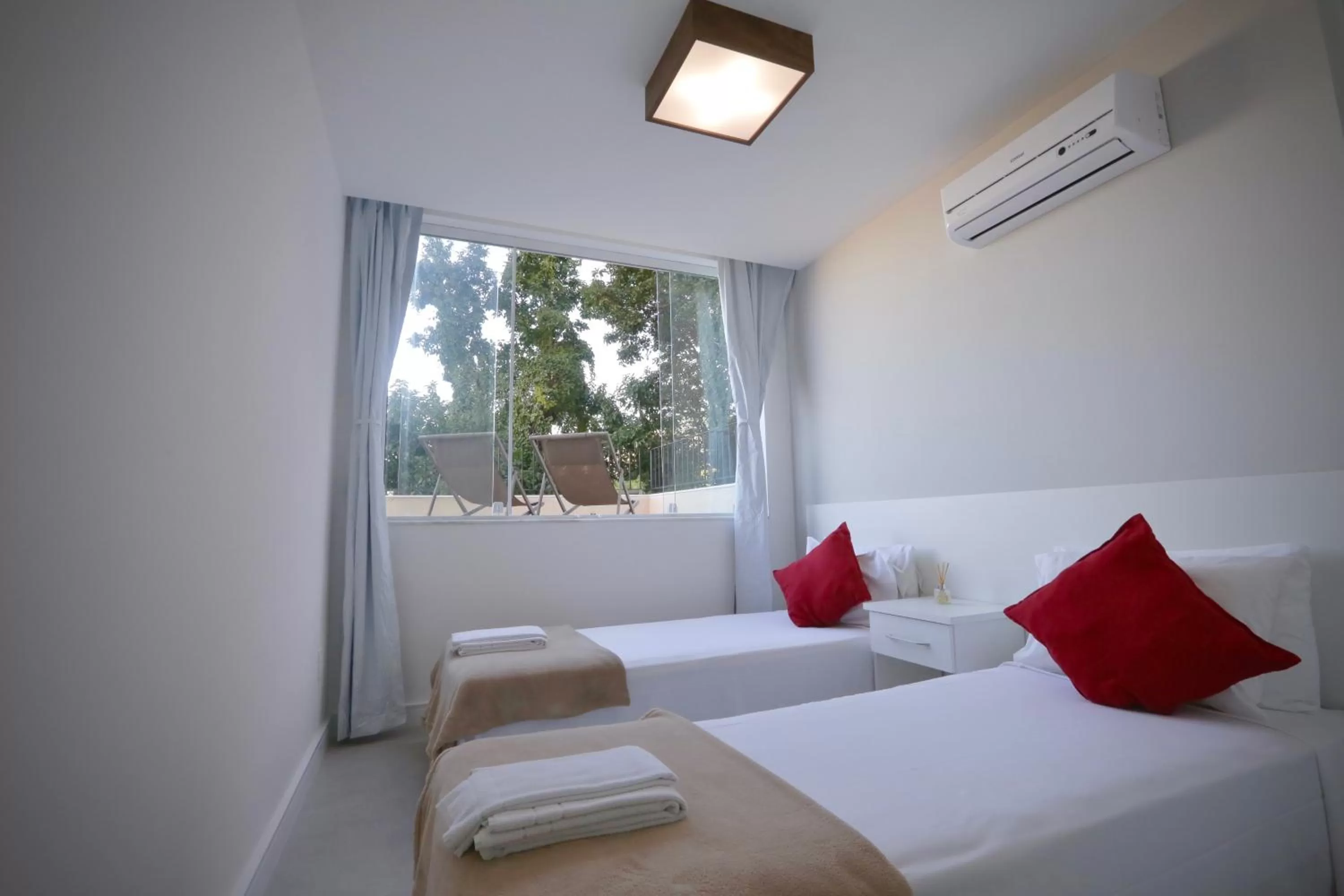 Bedroom, Bed in Sugar Loft Apartments