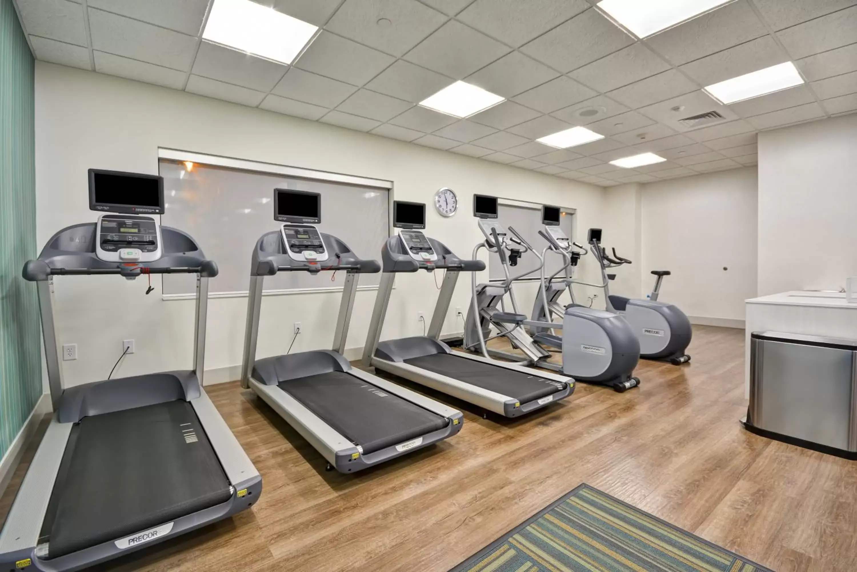 Fitness centre/facilities, Fitness Center/Facilities in Holiday Inn Express - Evansville, an IHG Hotel