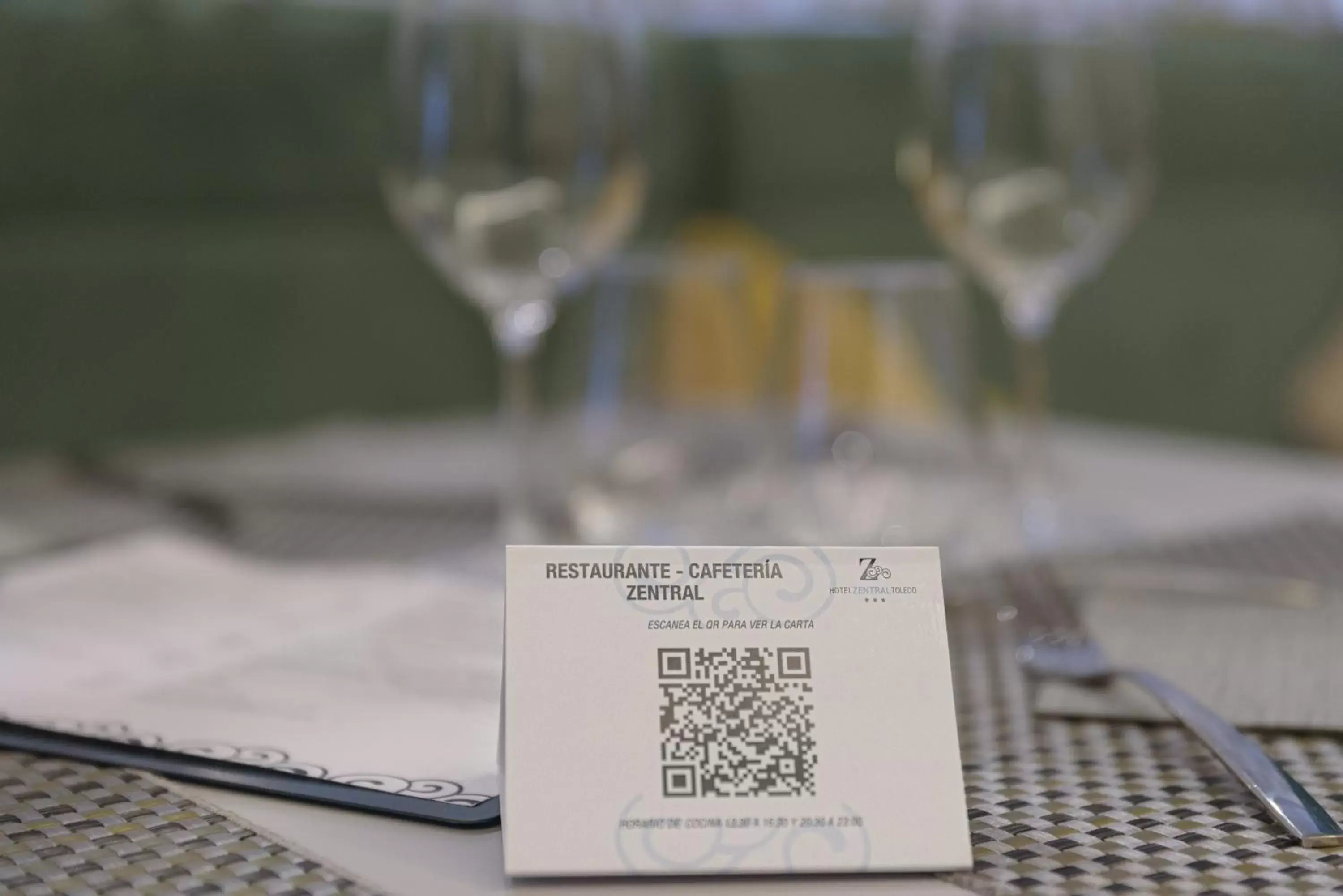 Restaurant/places to eat in Hotel Zentral Mayoral