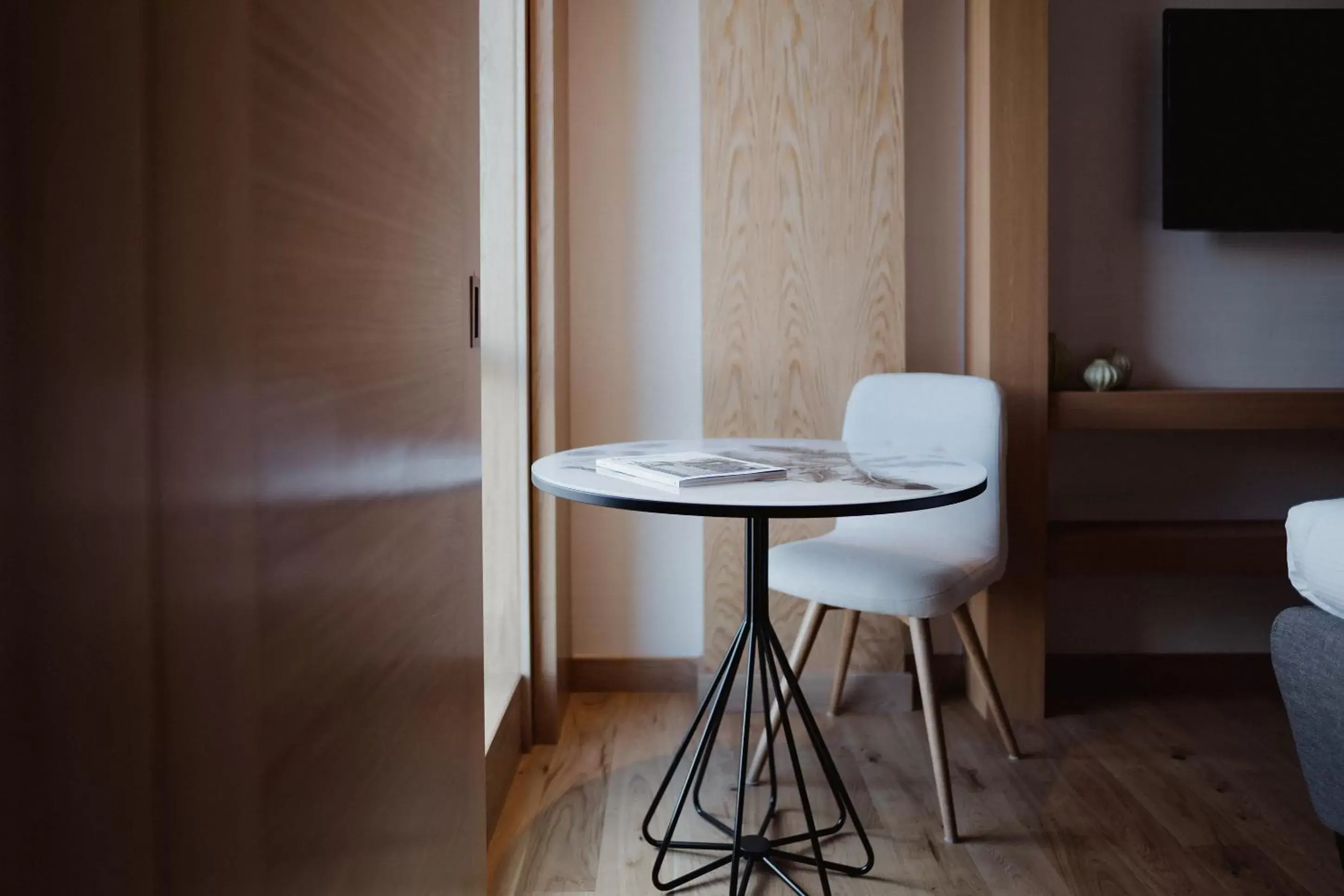 Seating Area in Market Street hotel